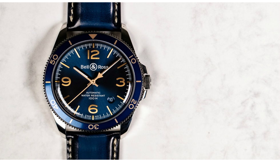 Bell & Ross BR V2-92 Aeronavale