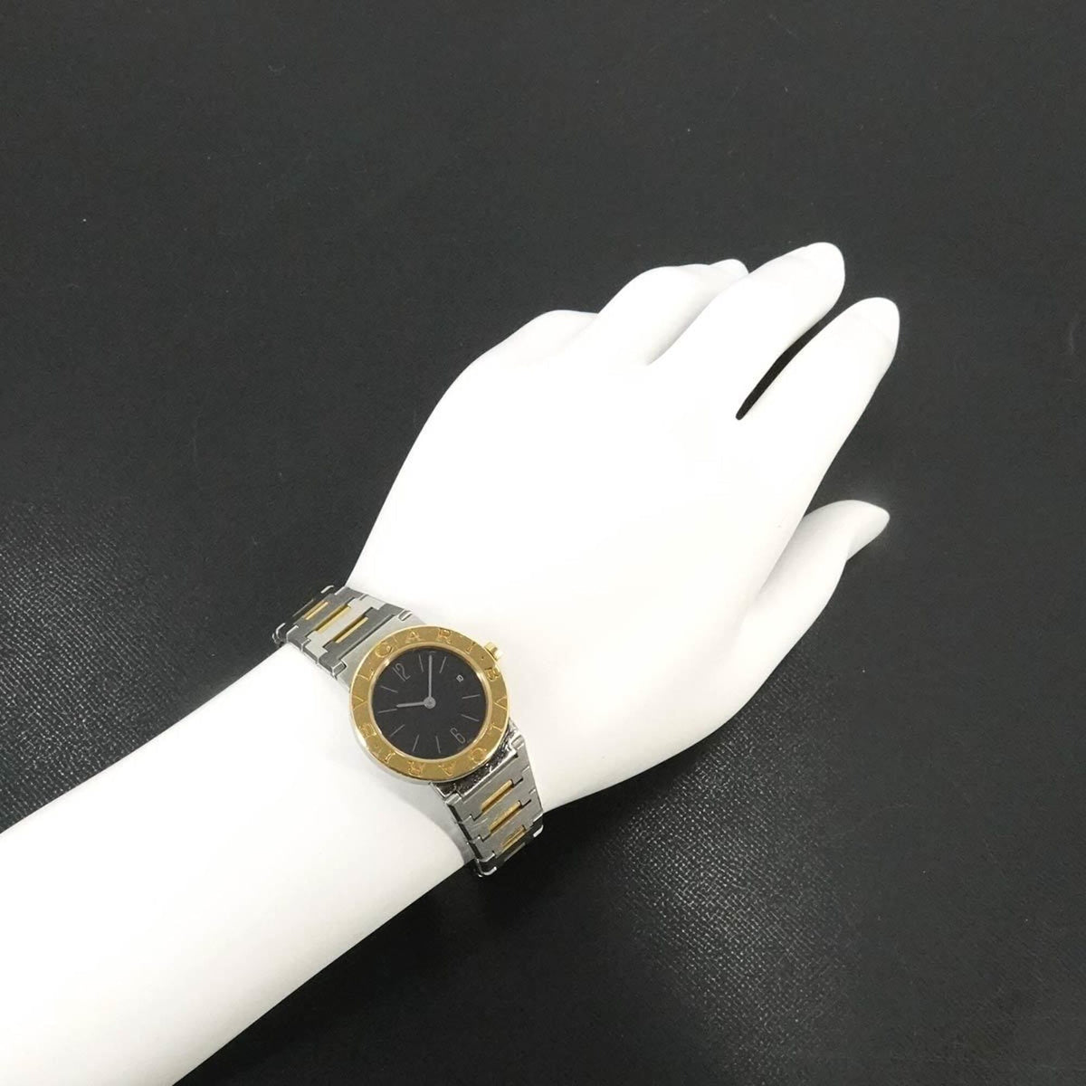 Bvlgari BB26SG Black Dial 26mm Watch