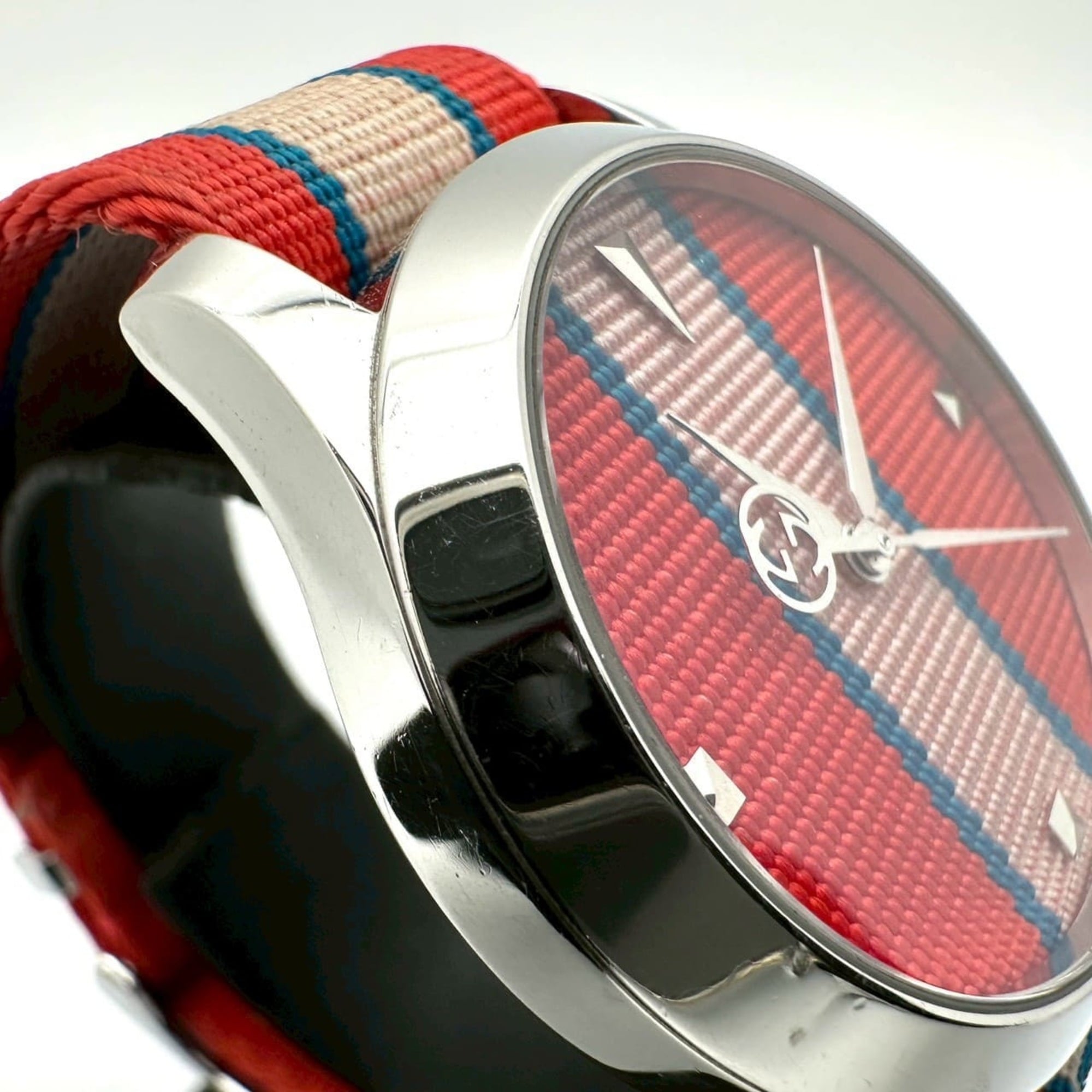 GUCCI G-Timeless YA1264070/126.4 roestvrij staal, nylon, kwarts, multi-rood herenhorloge