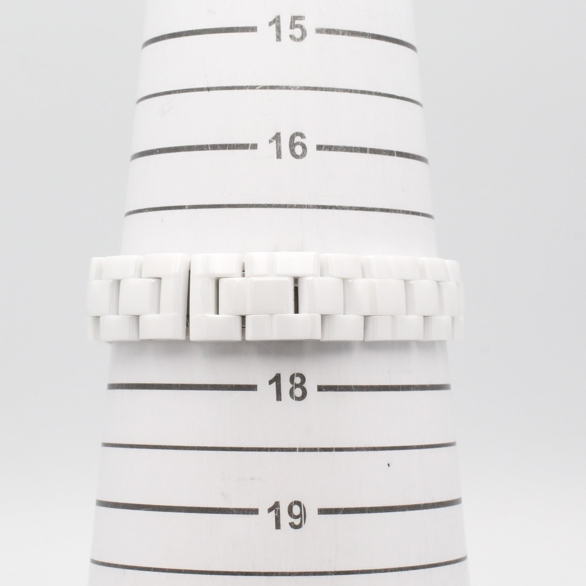 Chanel J12 Diamond Bezel 8-Diamond Ceramic Diamond Ladies White H3110