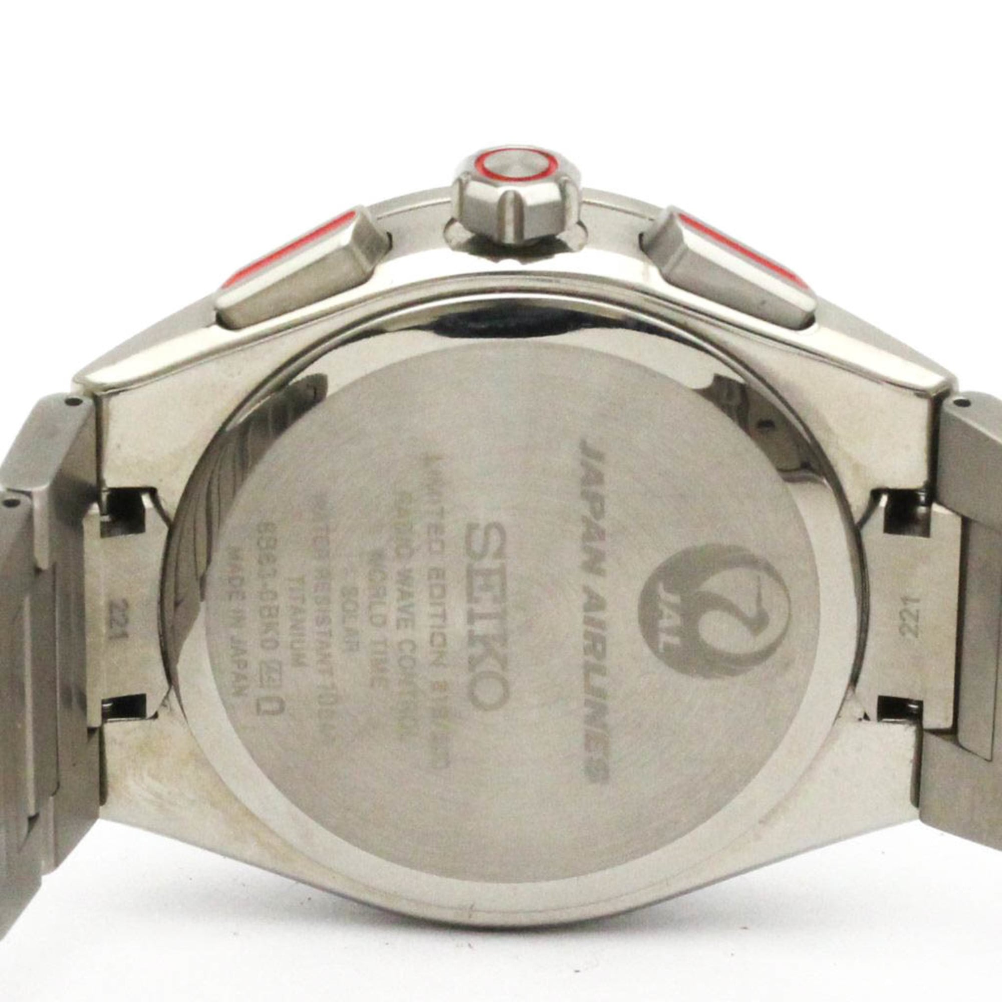 SEIKO Astron JAL 70-jähriges Jubiläum – Herrenuhr aus Titan mit Solarantrieb und Funkzeitanzeige SBXY075 (8B63-0BK0)