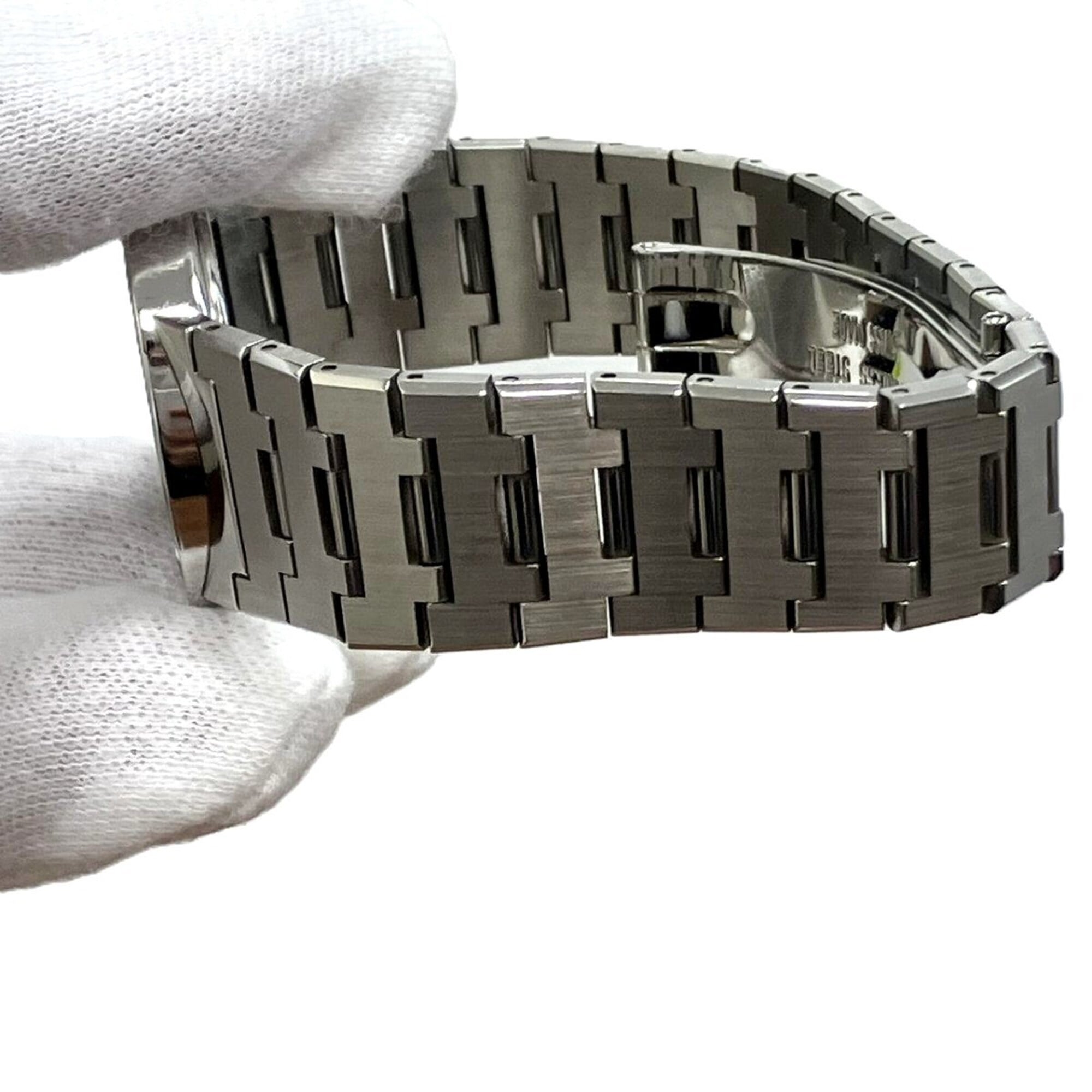 Bulgari watch, total weight 78.8g, stainless steel, quartz movement, black dial, BB33SSD
