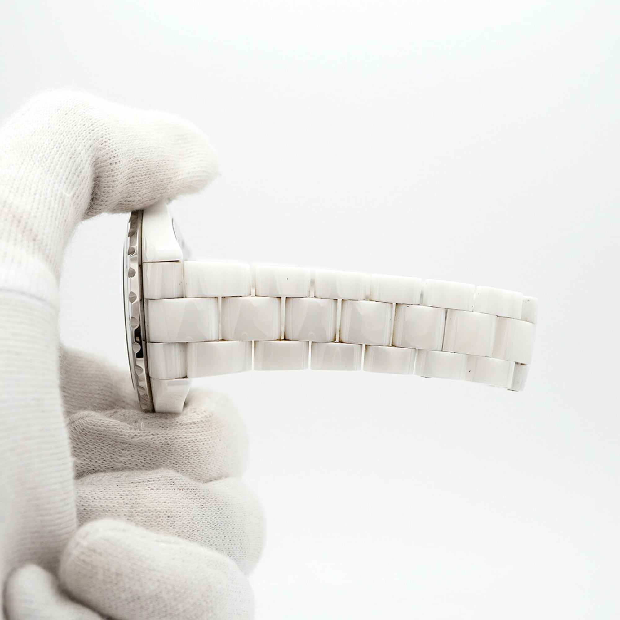 Chanel J12 H2891 herenhorloge met witte wijzerplaat