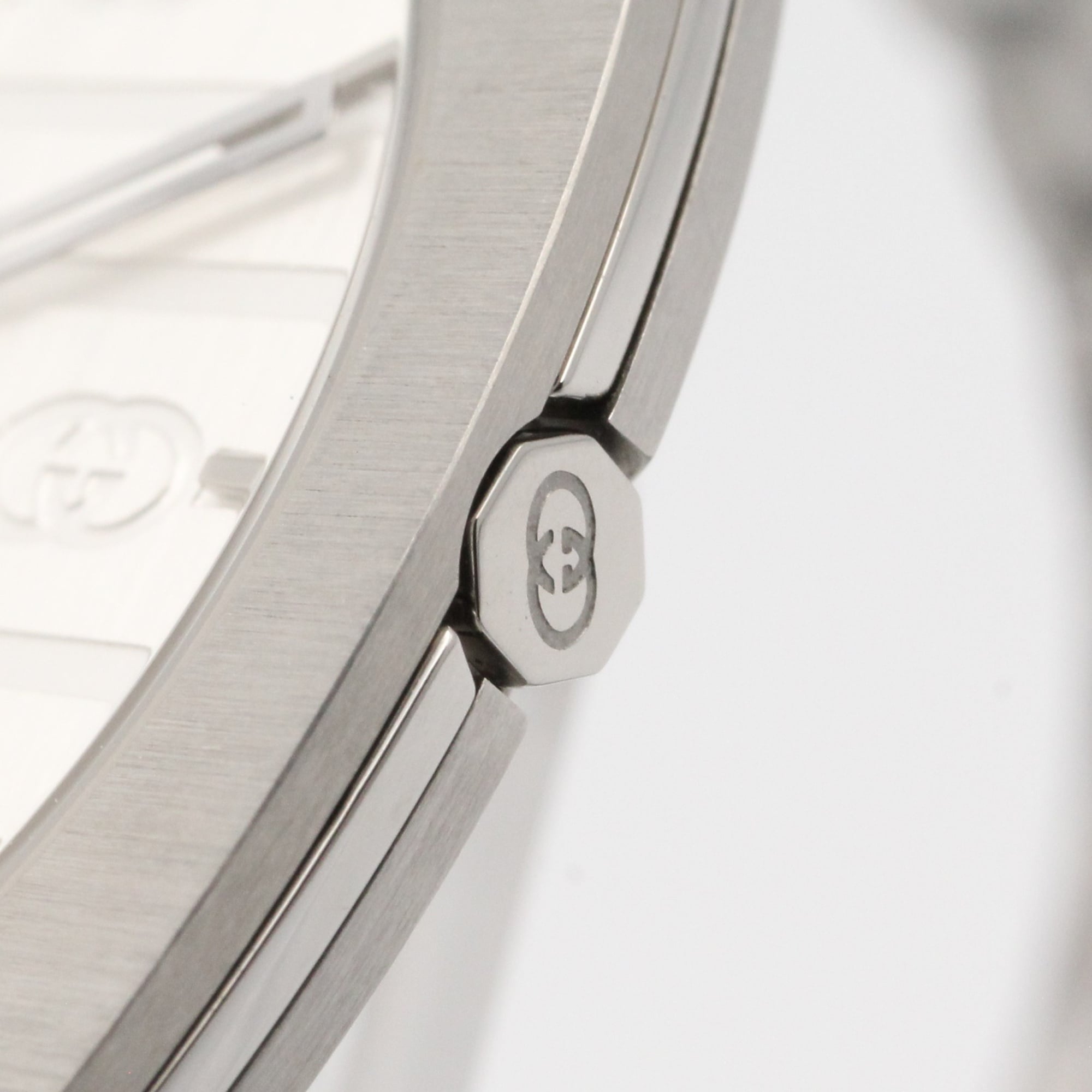 Gucci 25 H Boys YA163407 Silver Dial Stainless steel 34mm Watch