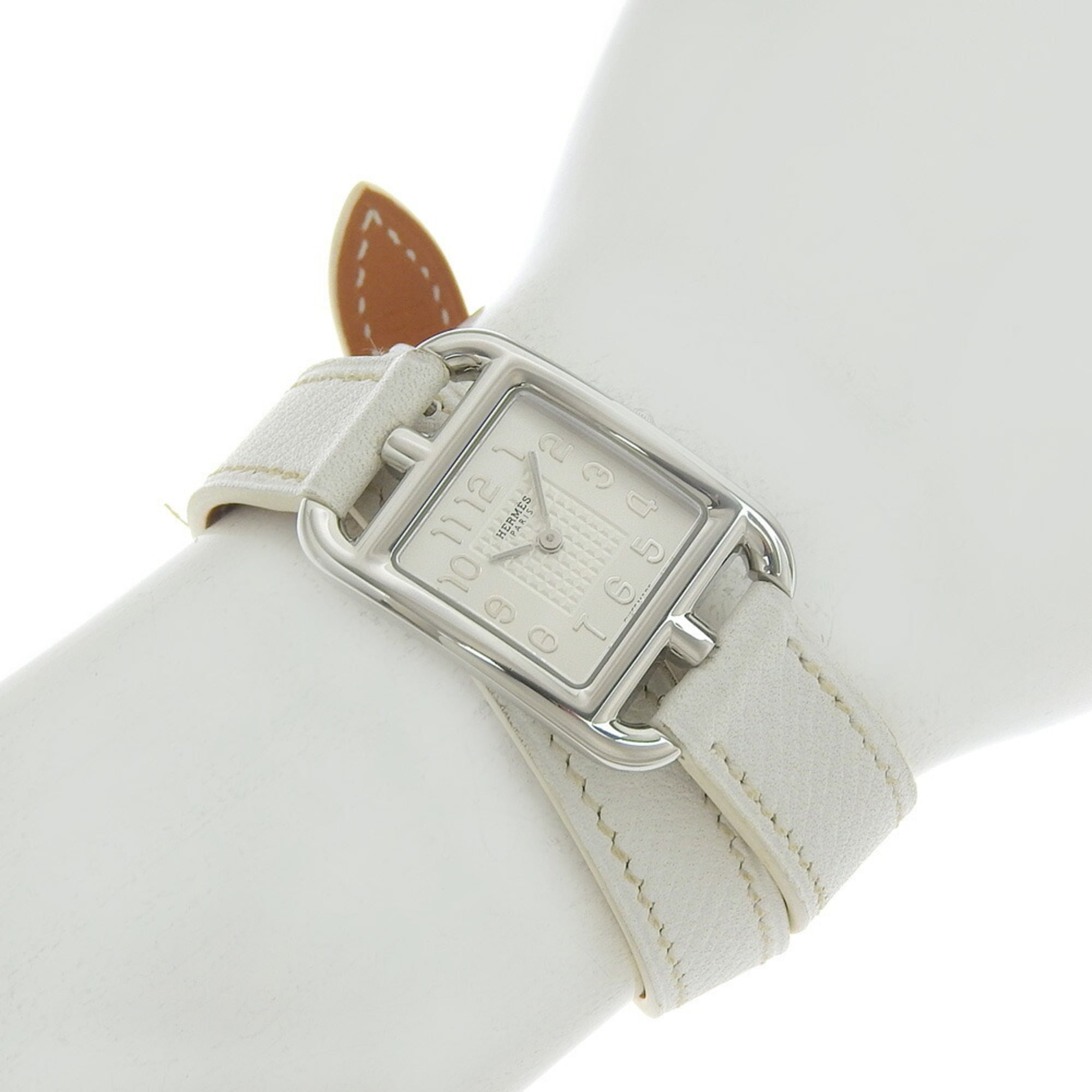 Zo goed als nieuw Hermès Cape Cod CC1 210, met â–¡R-stempel, witte wijzerplaat, roestvrij staal/leer, 33 mm x 23 mm, quartz uurwerk, dameshorloge