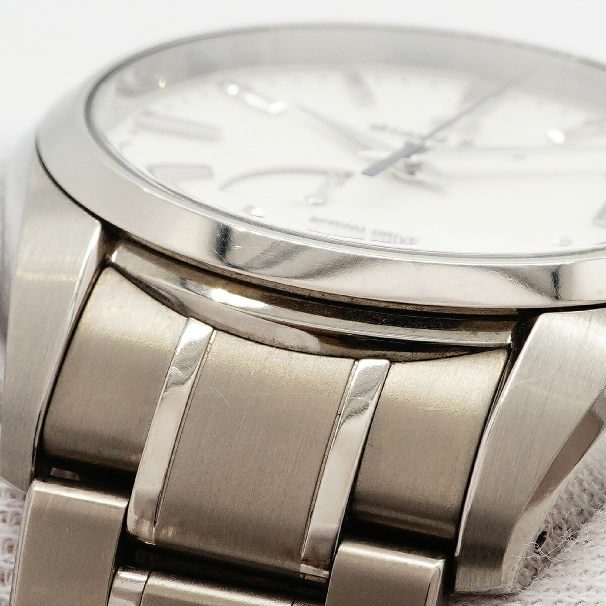 Seiko Grand Snow White SBGA211 9R65-0AE0 Dial