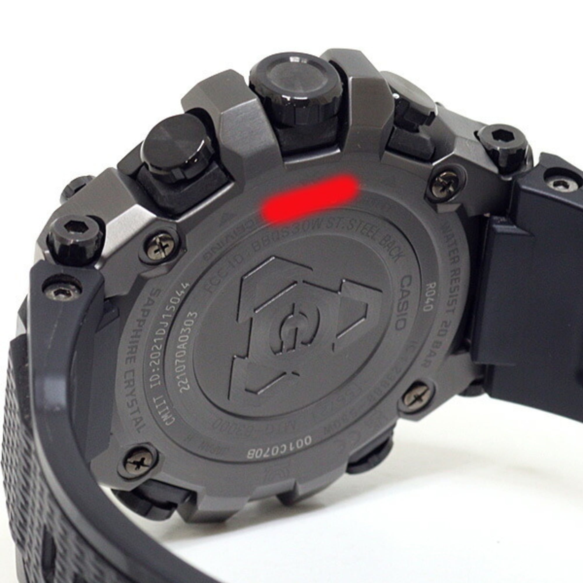 CASIO G-Shock herenhorloge MTG-B3000B-1AJF, Tough Solar, waterdicht tot 20 ATM, zwarte wijzerplaat