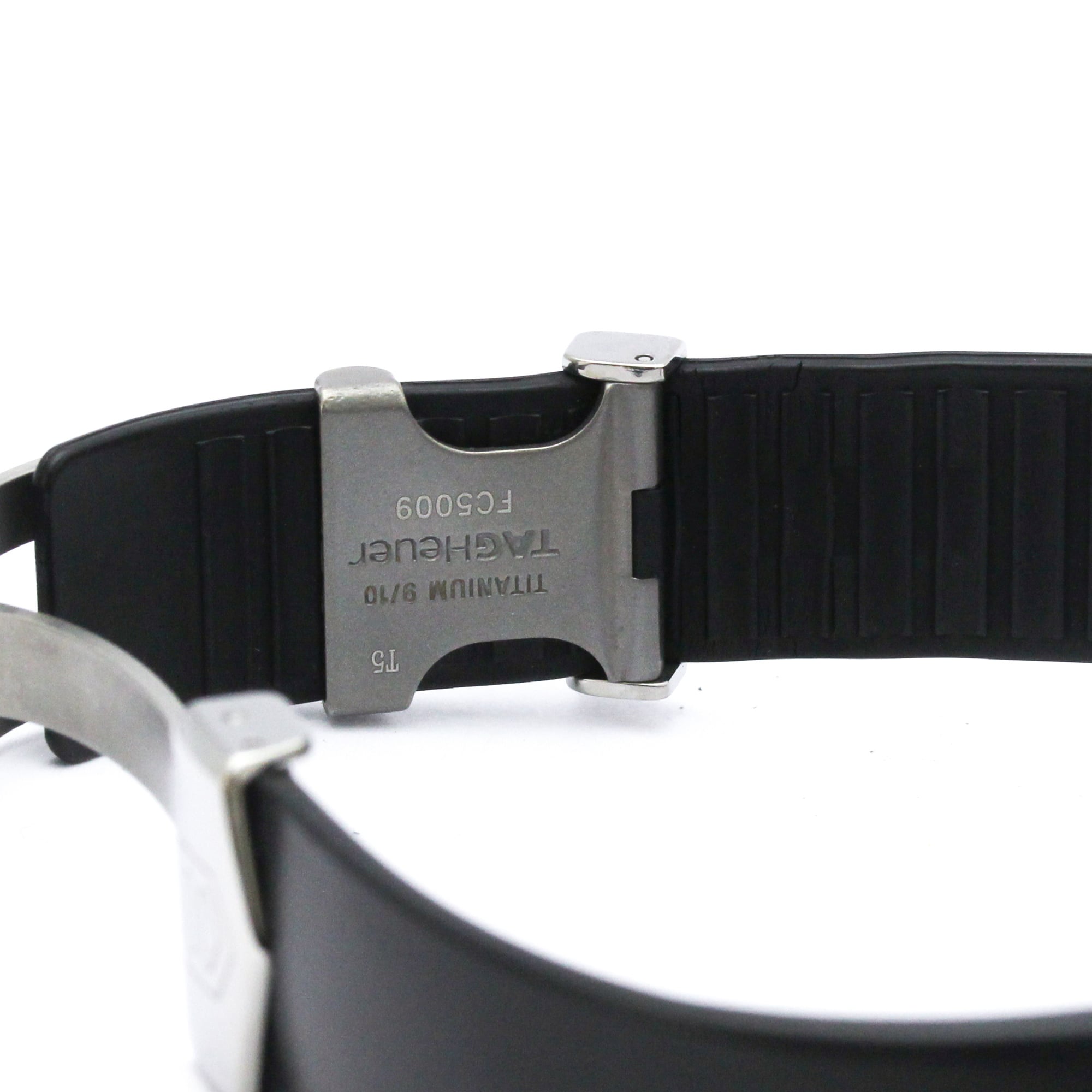TAG HEUER Kirium Herrenuhr aus Titan und Kautschuk Quarz WL1180 (Exklusivangebot)