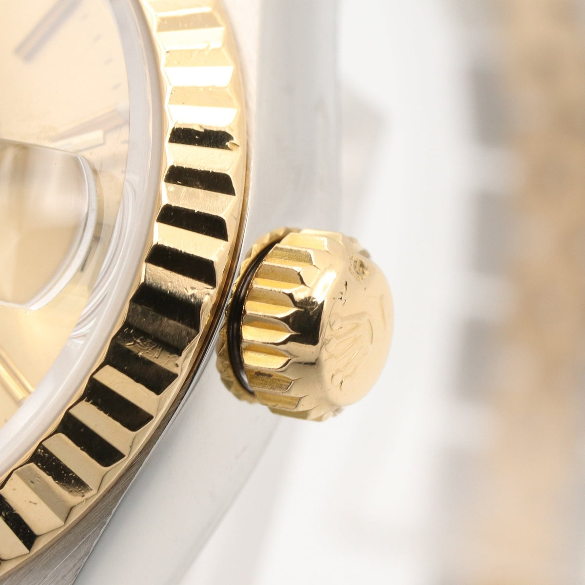 Rolex Datejust 98 Series 69173 Champagne, Gold Dial 26mm Watch