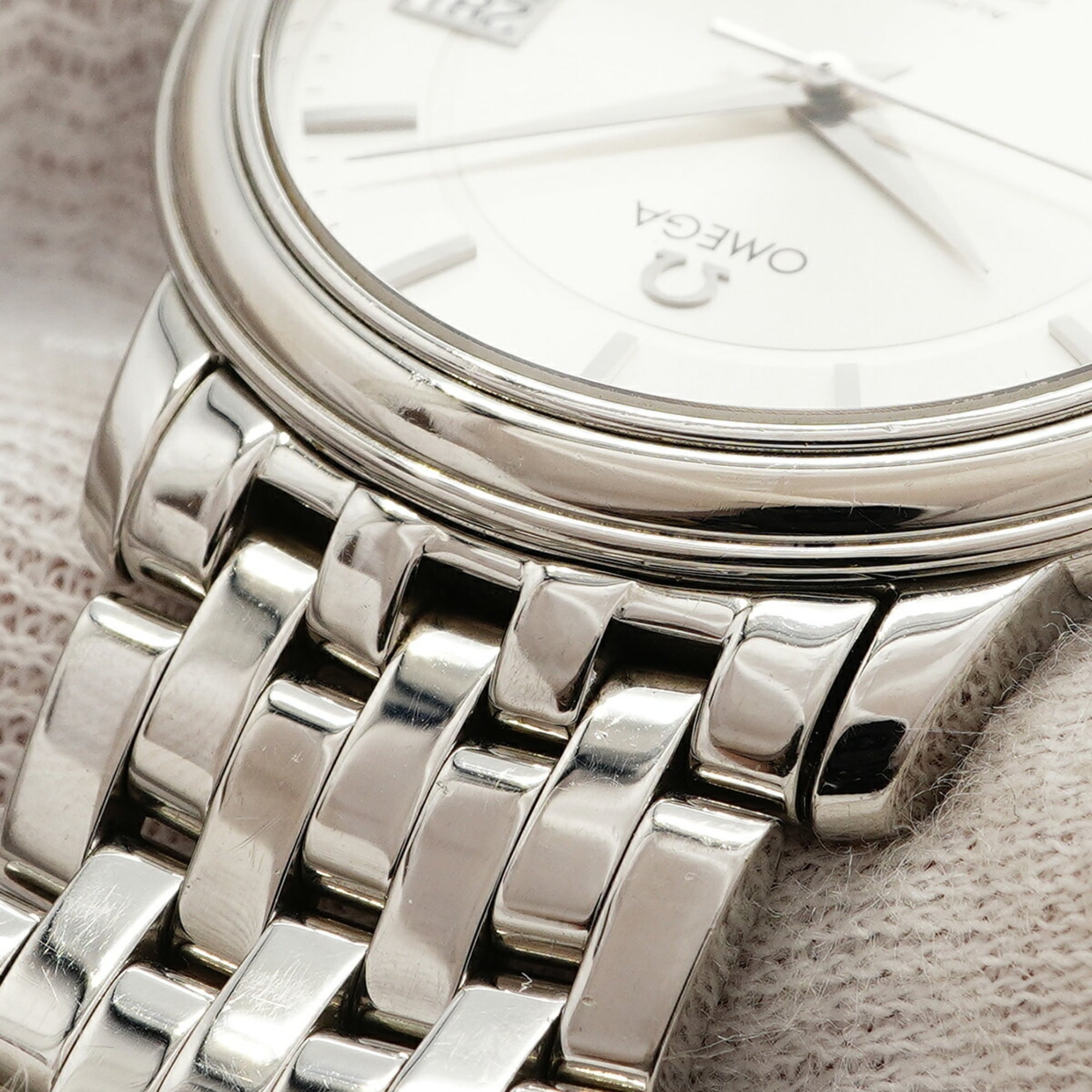 Montre Pour Hommes Omega De Ville 4500.31 à cadran argenté