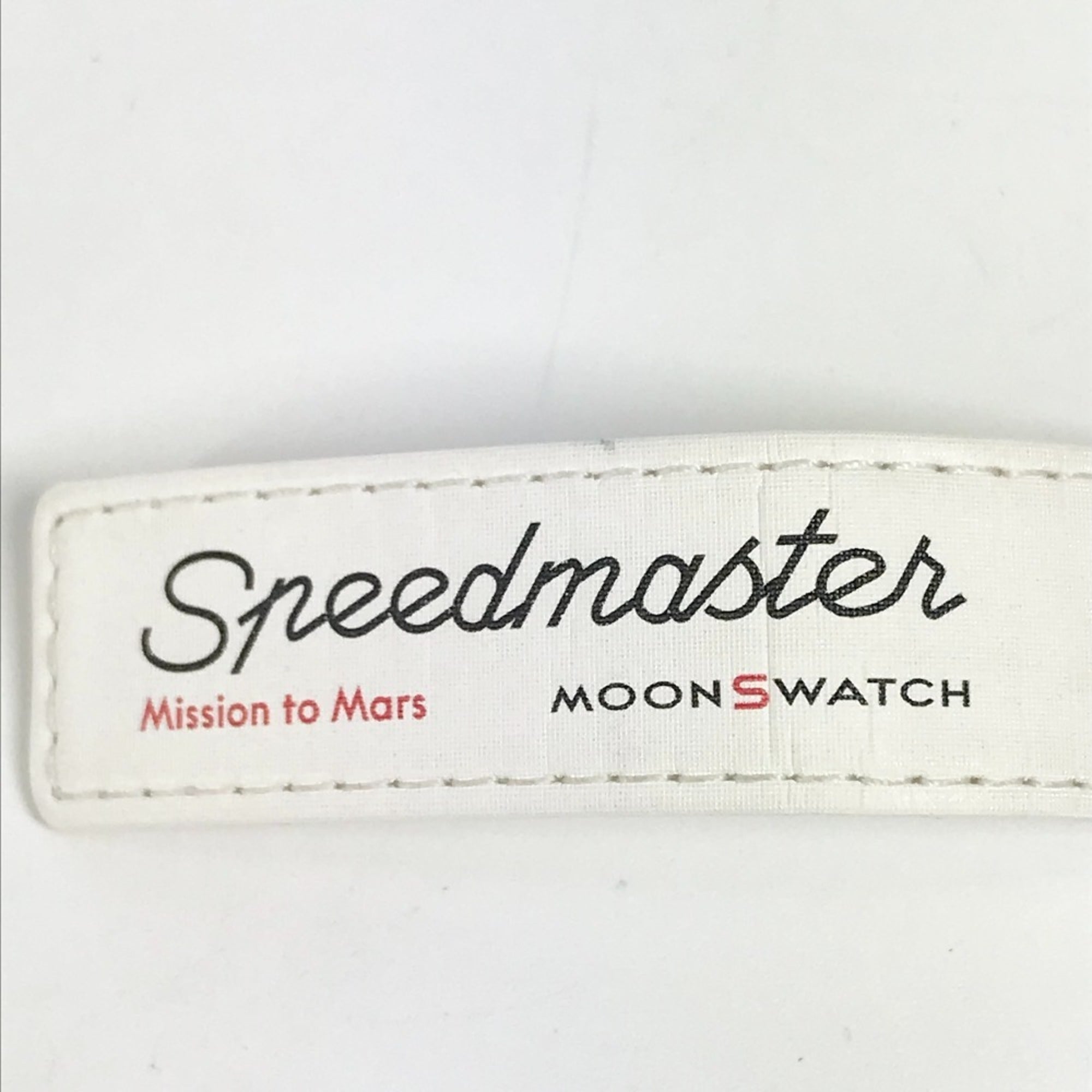 OMEGA Swatch SO33R100 – Omega-Kooperation „Moon MISSION TO MARS“ – Mars-Uhr für Damen, Rot