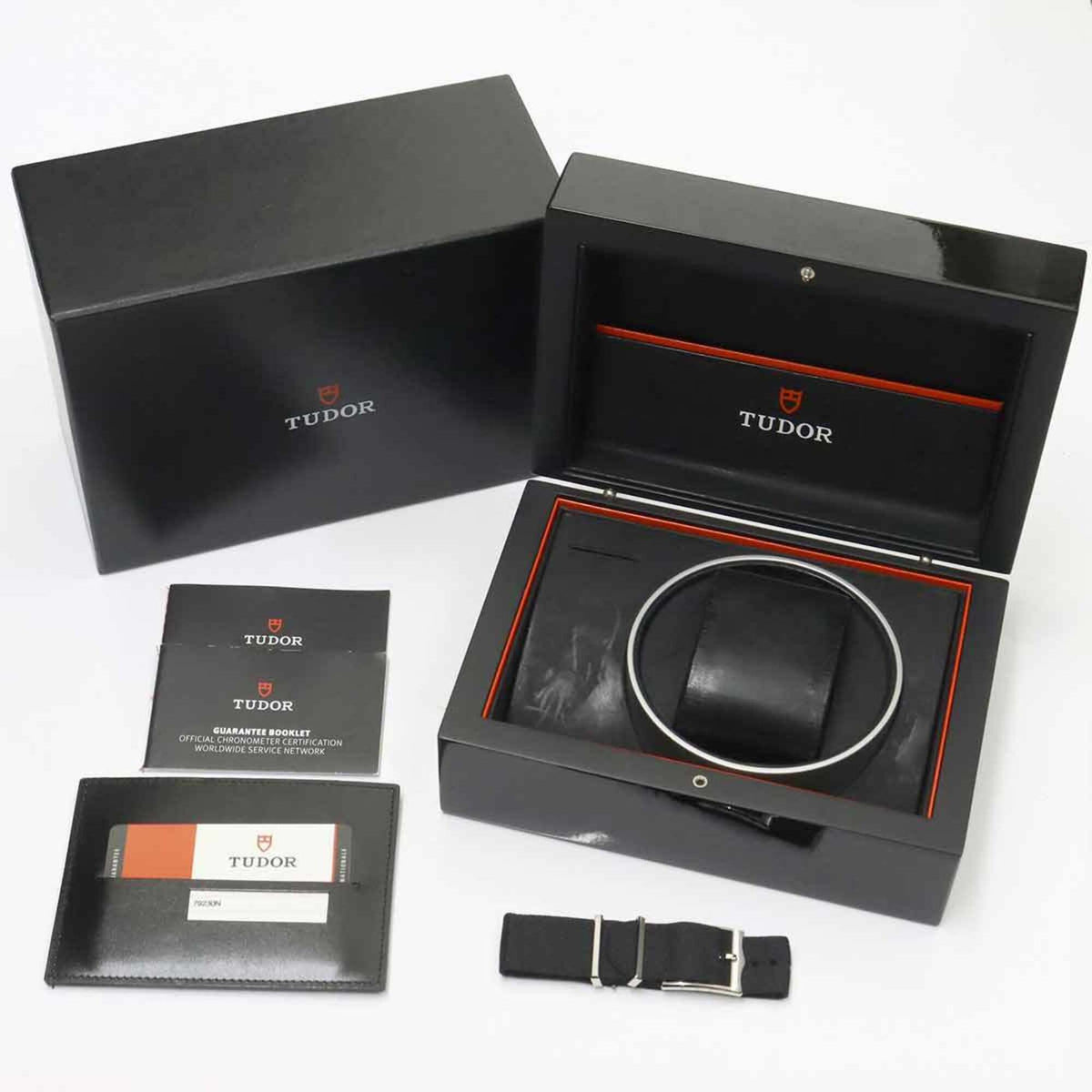 Tudor Heritage Black bay 79230N Schwarz Zifferblatt 41 mm Uhr