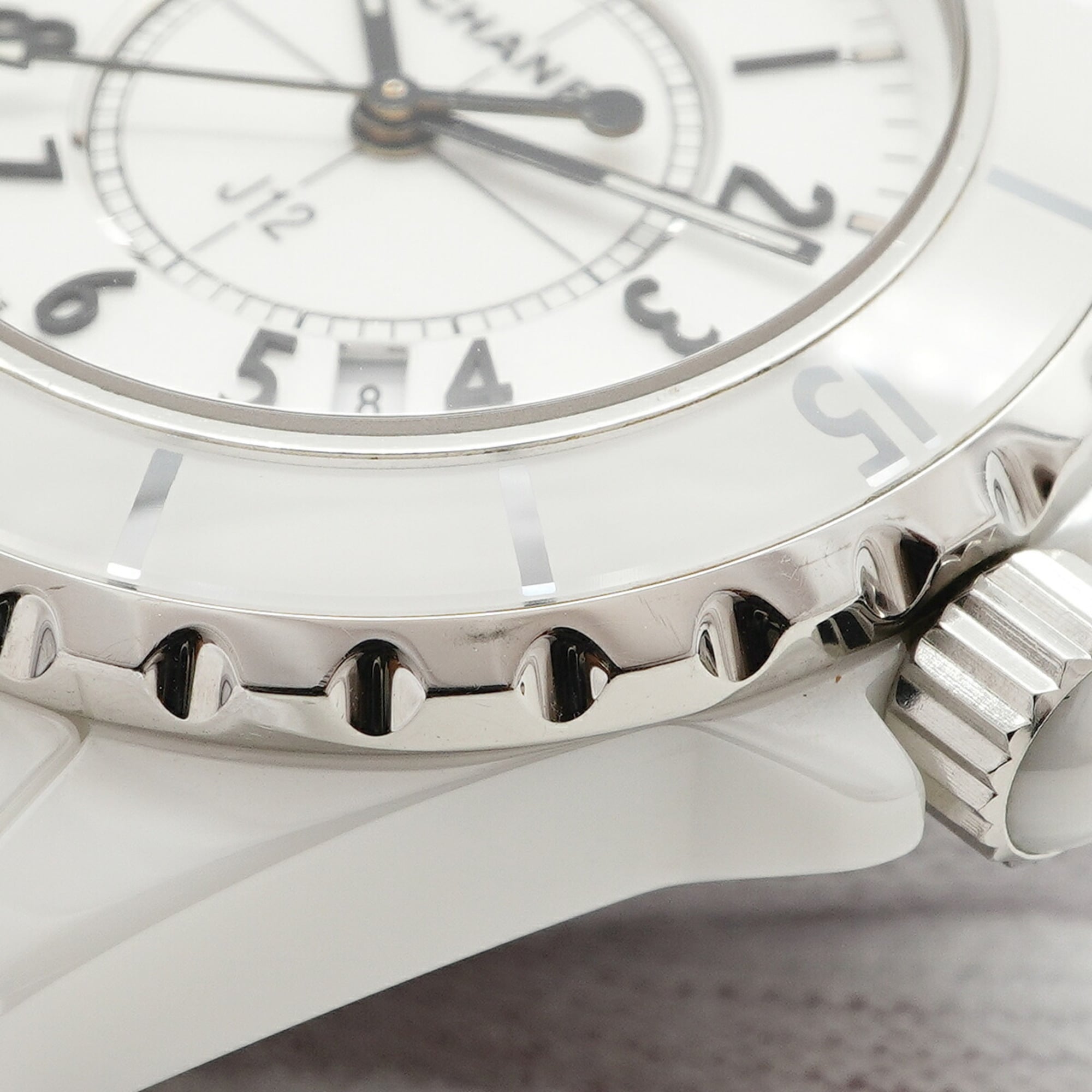 Chanel J12 H0968 White Dial 33mm Watch