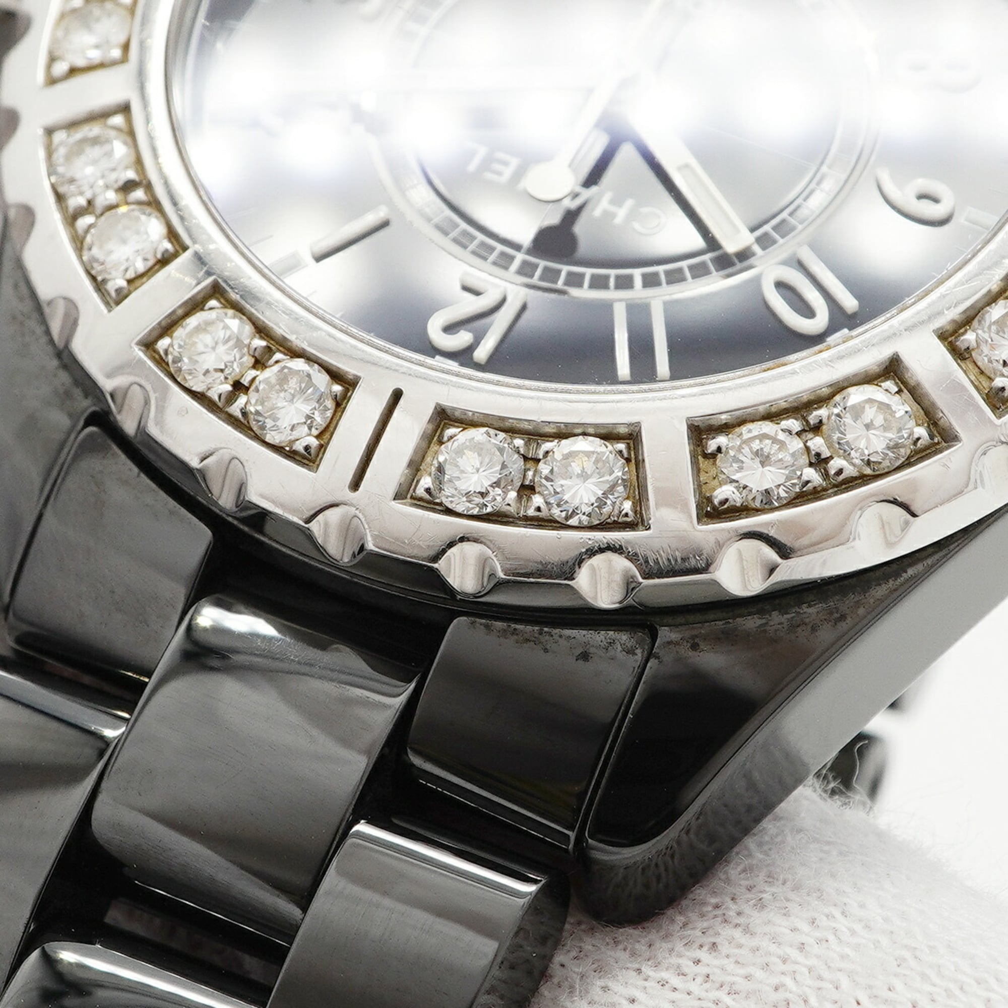 Chanel J12 H1174 Black Dial Ceramic 38mm Watch