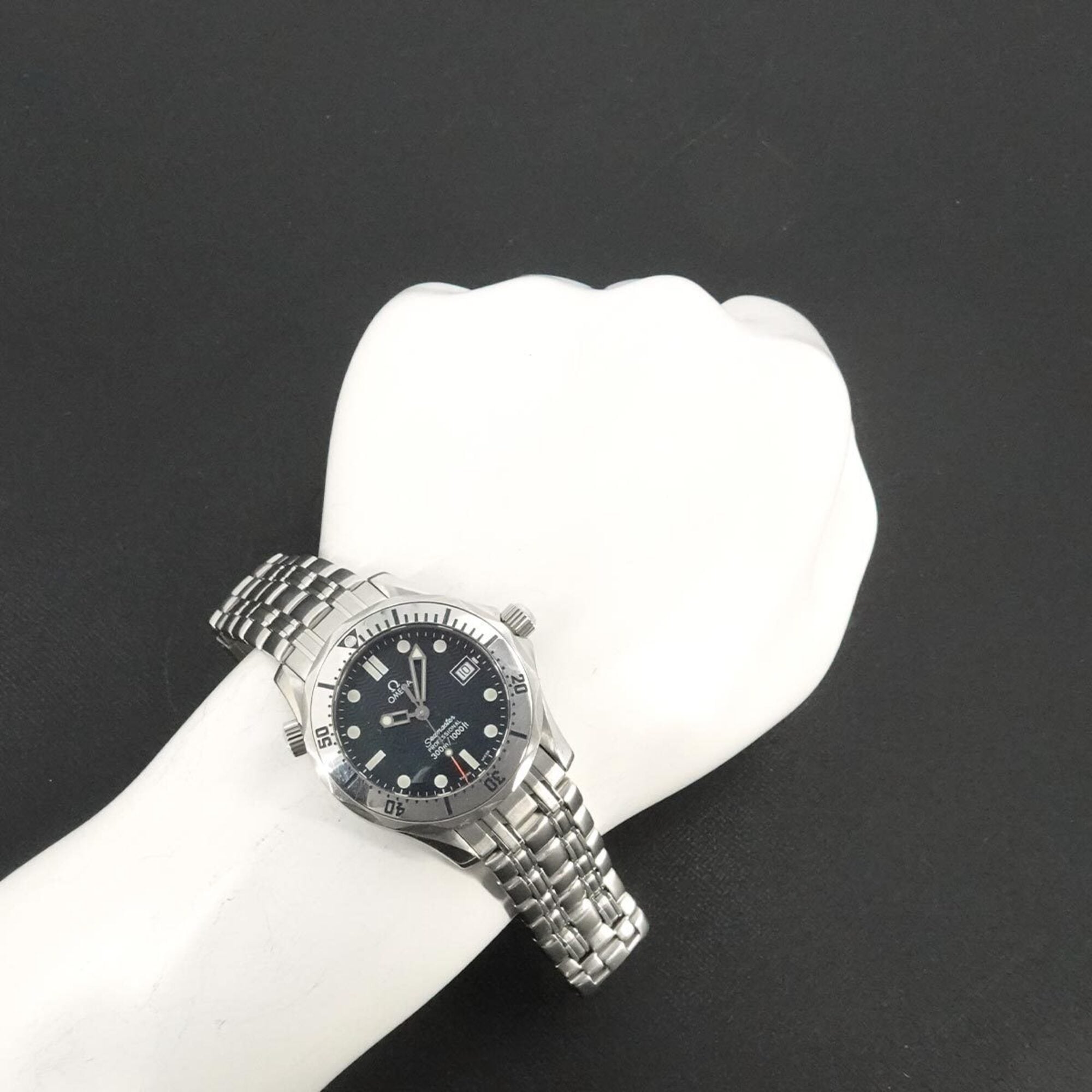Omega Seamaster 2562 80 Blue Dial 36mm Watch