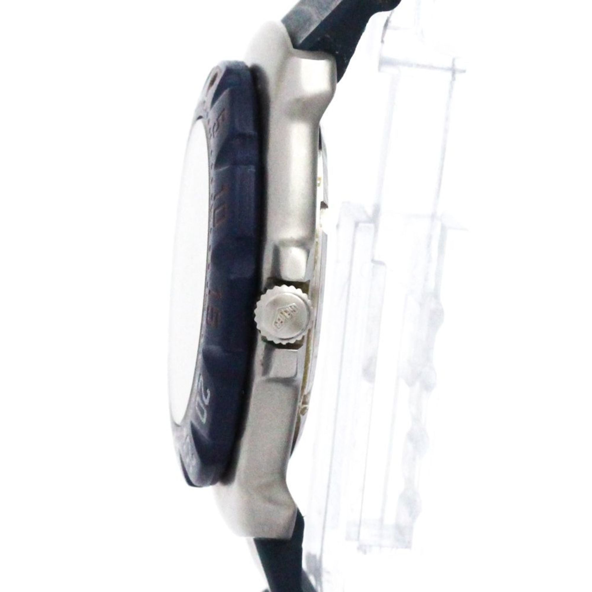 TAG HEUER Formula 1 Herrenuhr aus Stahl und Kautschuk Quarz 370.513