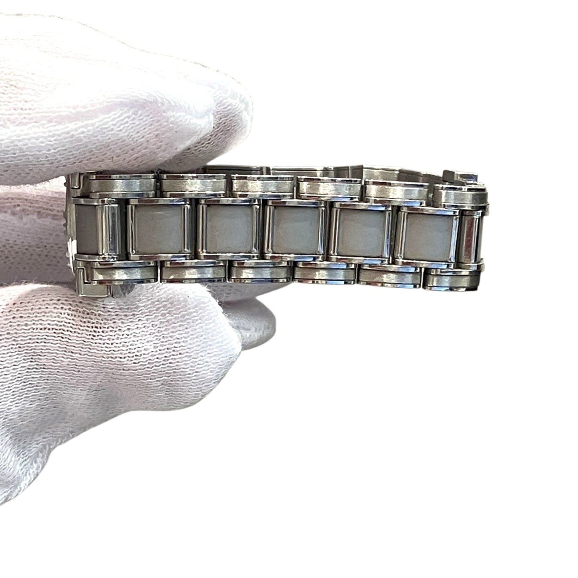 Tiffany & Co. Atlas watch, total weight 53.6g, stainless steel, quartz movement, black dial.