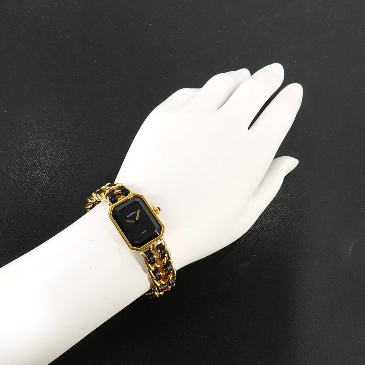Chanel Première H0001 Black Dial 20mm Watch
