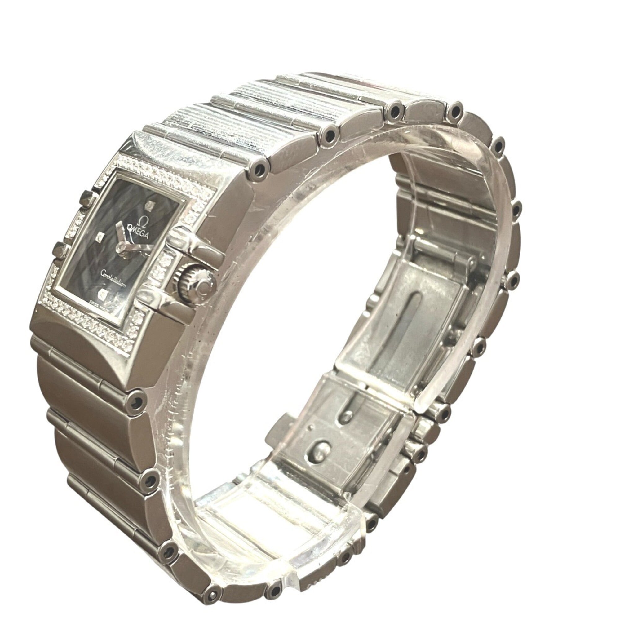 Omega Constellation Carre Quadra watch, total weight 66.2g, stainless steel, quartz movement, black dial.