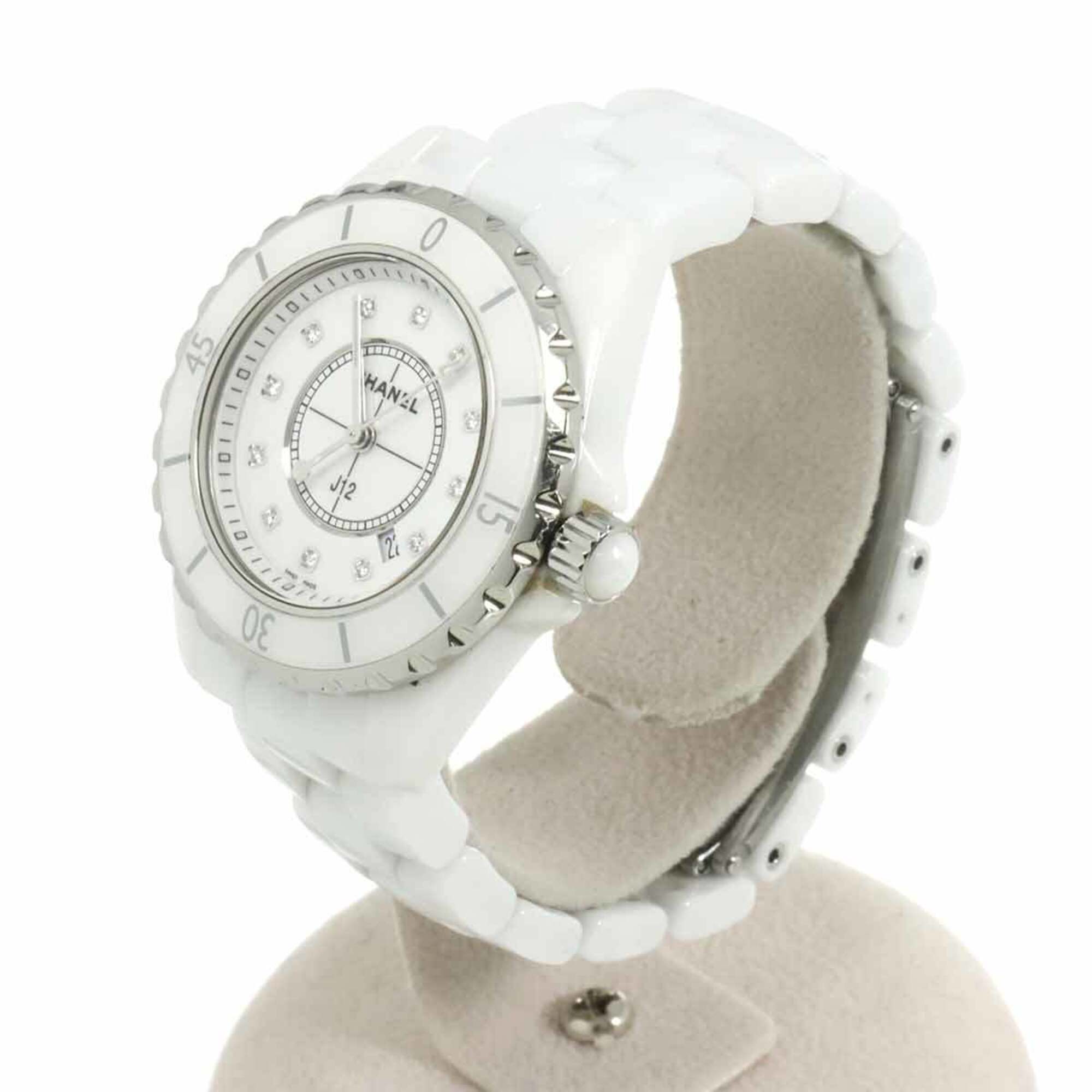Chanel J12 33mm H1628 White Dial 34mm Watch