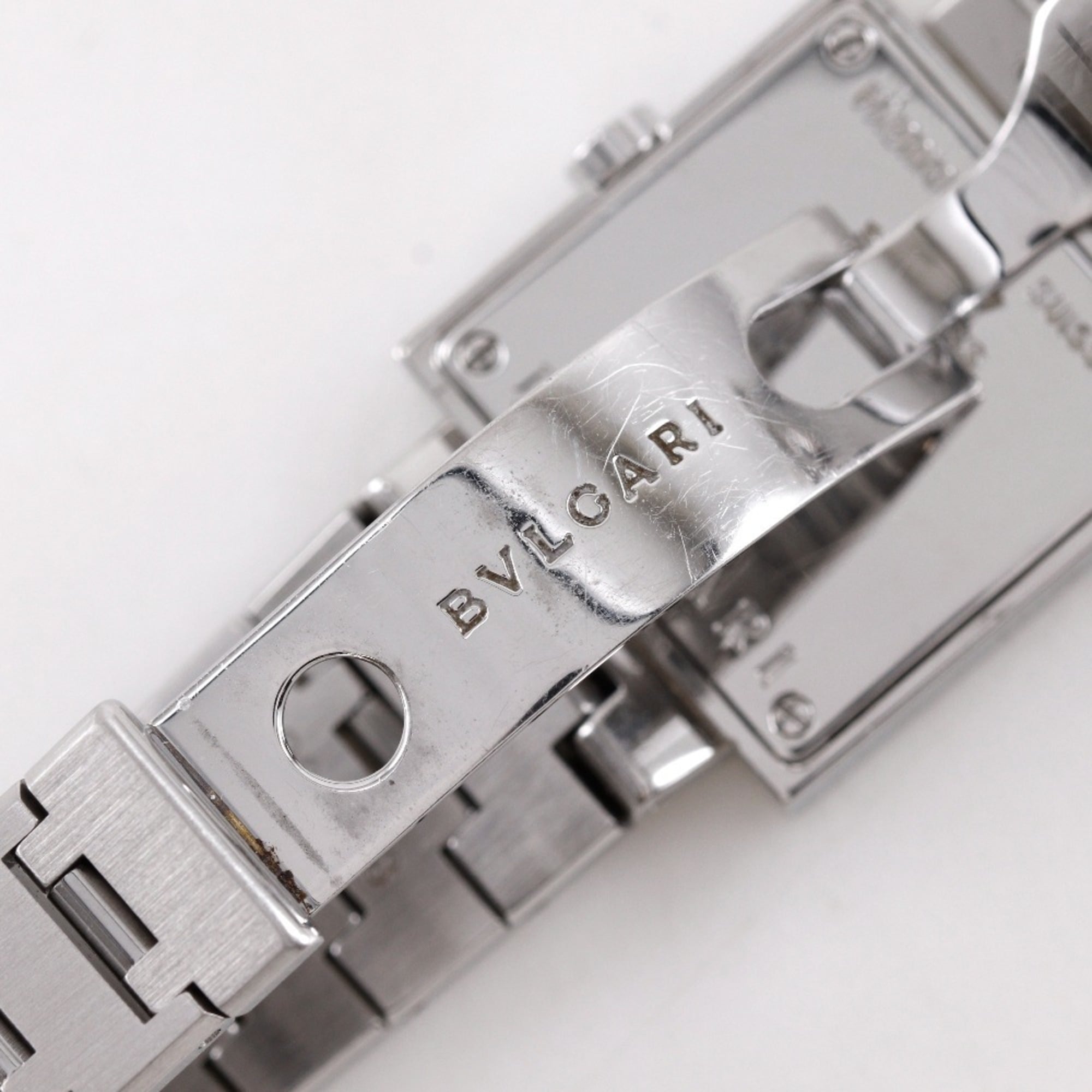 Bulgari BVLGARI Quadlard-horloge SQ22SS, roestvrij staal, zwart, quartz, analoge wijzerplaat, damesmodel