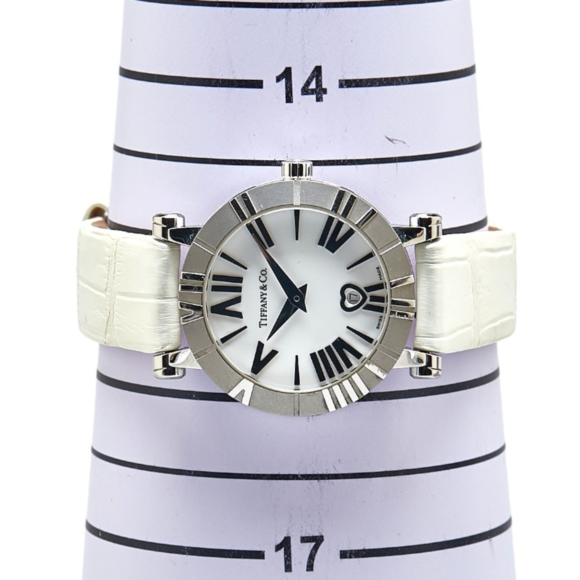 Tiffany & Co. Atlas Heart Date-horloge Z1300.11.11A20A71A, kwarts uurwerk, witte wijzerplaat, roestvrij staal, leer, dameshorloge