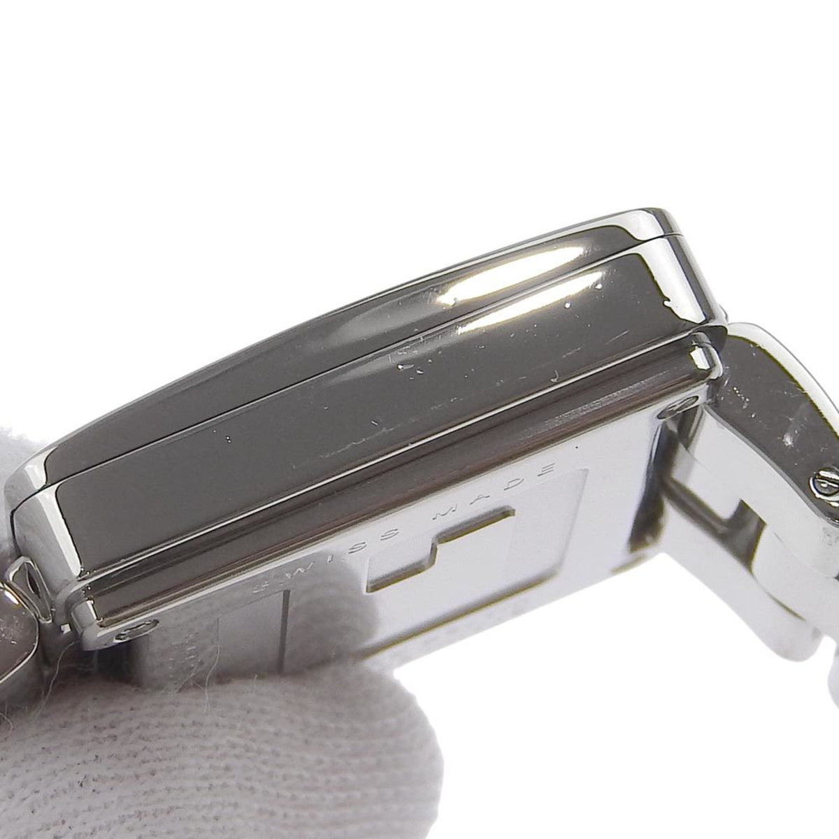 GUCCI Uhr 4600L Edelstahl Swiss Made Silber Quarz Analoganzeige Schwarz Zifferblatt Damen