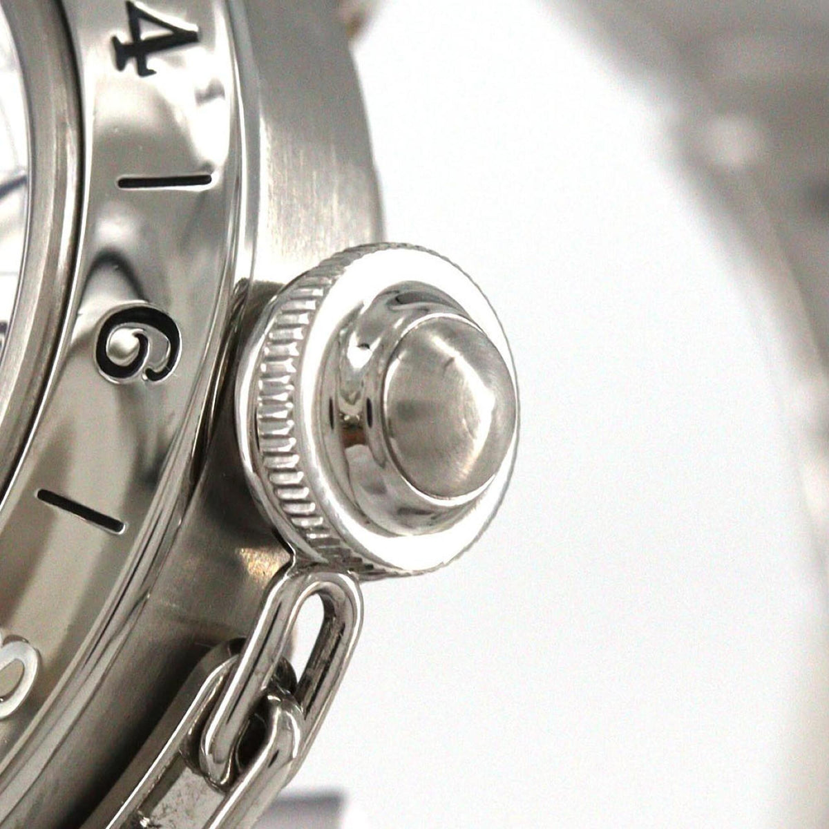 Cartier Pasha C GMT W31078M7 Silver Dial 35mm Watch