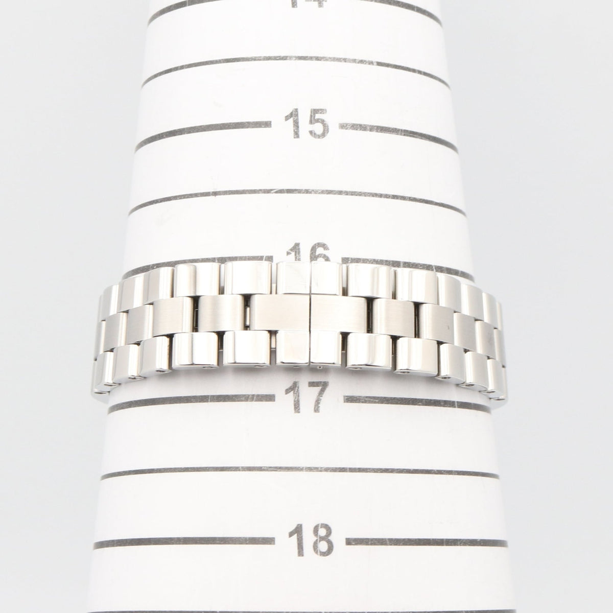 Cartier Roadster SM W62016V3 Silver Dial 31mm Watch