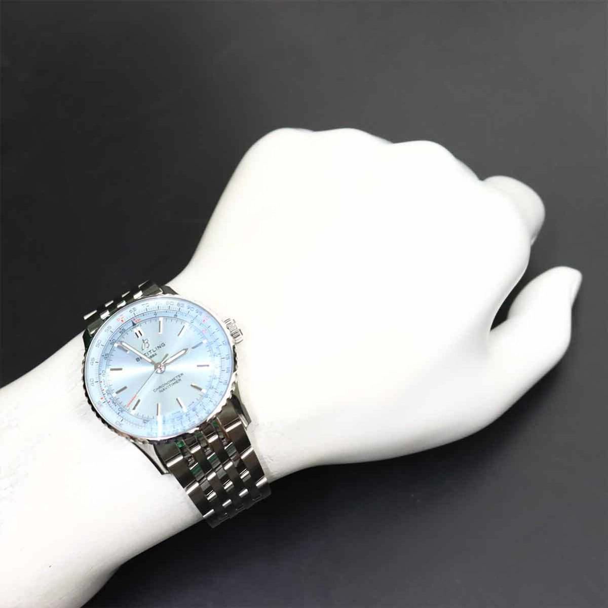 Breitling Navitimer A41330 Ice blue Dial 41mm Watch