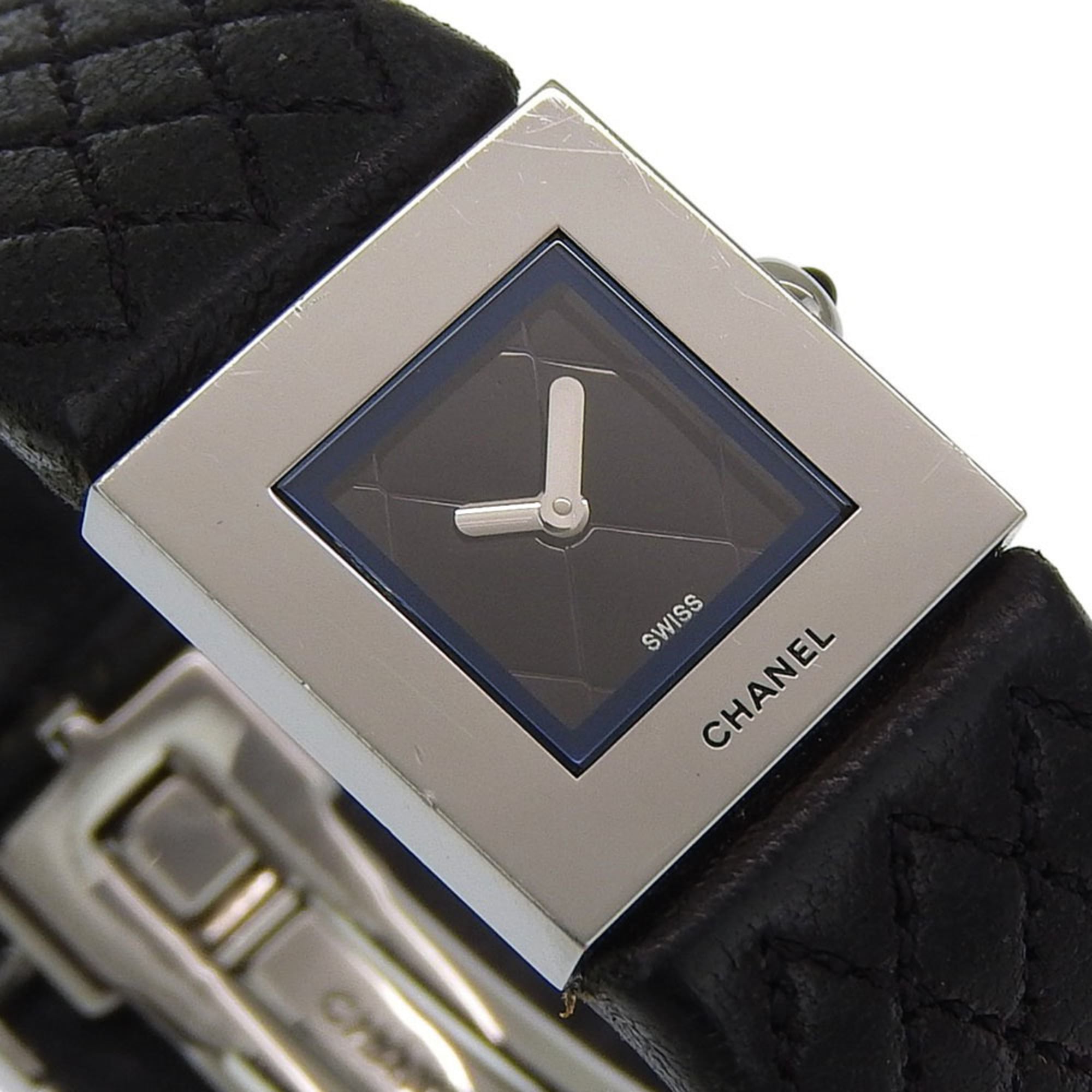 CHANEL Matelasse-horloge H0116, roestvrij staal en leer, zwart quartz uurwerk, analoge wijzerplaat, dameshorloge