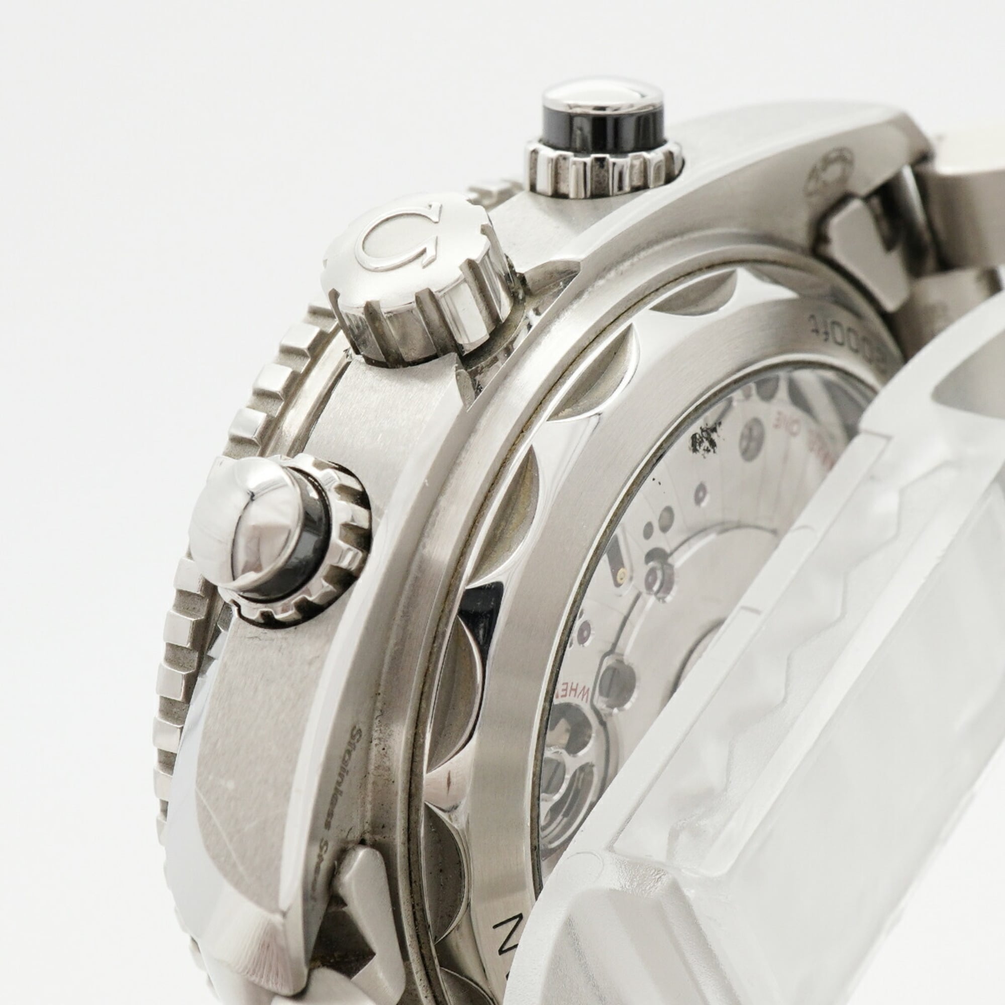 Omega Seamaster Planet Ocean 215.30.46.51.01.001 Herrenuhr Schwarz Zifferblatt