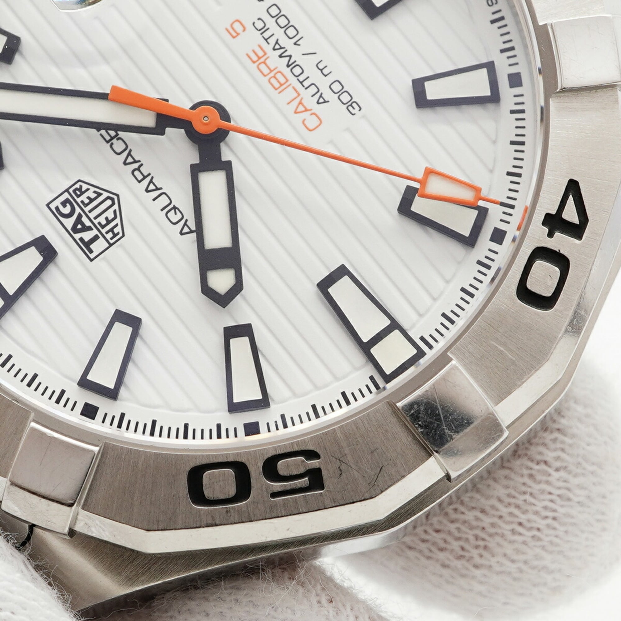 TAG Heuer Aquaracer WAY2013 White Dial 44mm Watch