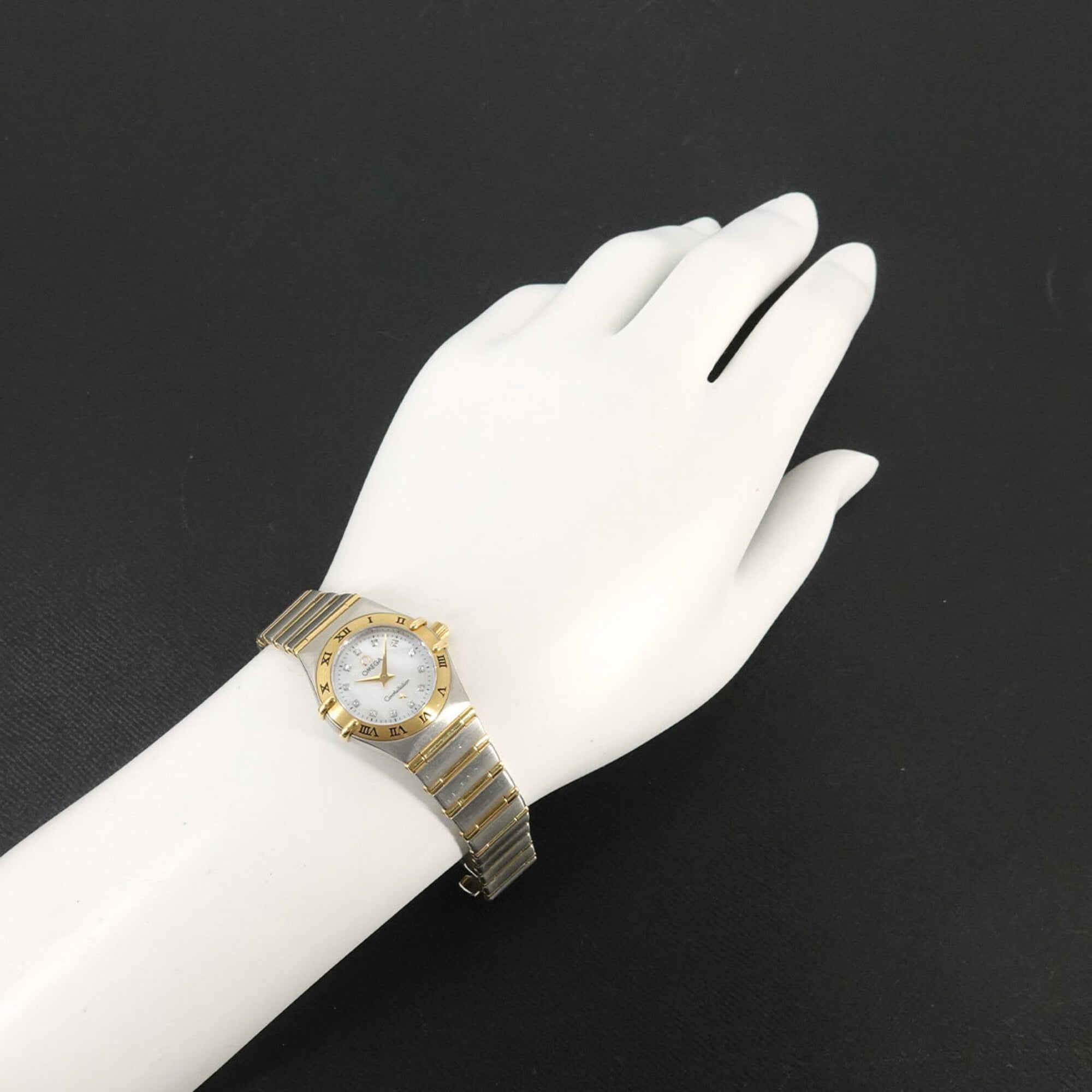 Omega Constellation 1262 75 White Dial 22mm Watch