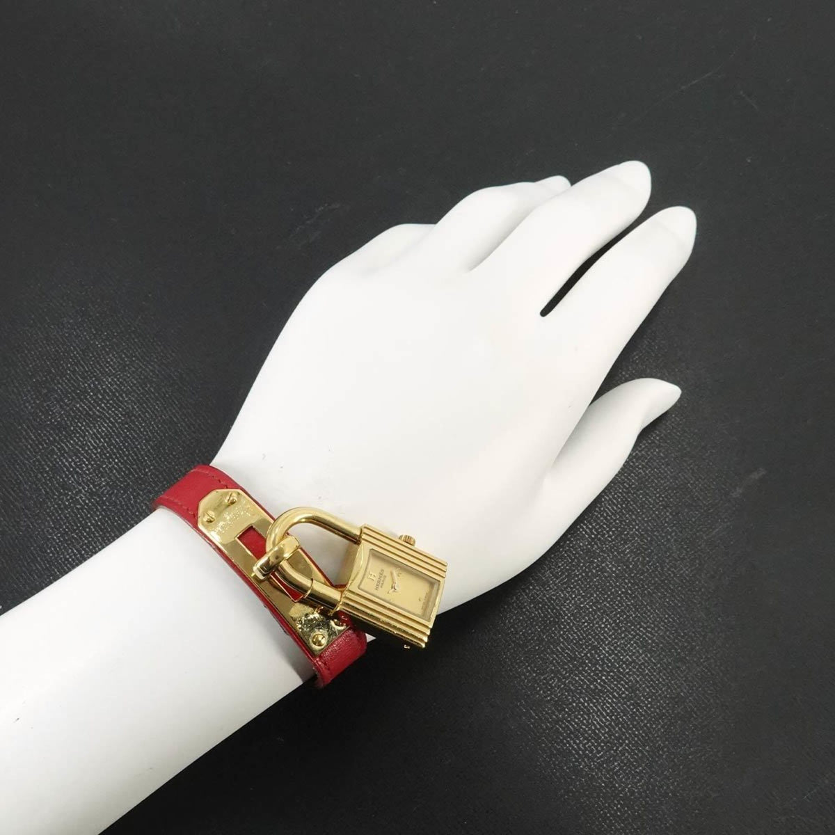 Hermes Kelly-horloge met gouden wijzerplaat, 20 mm