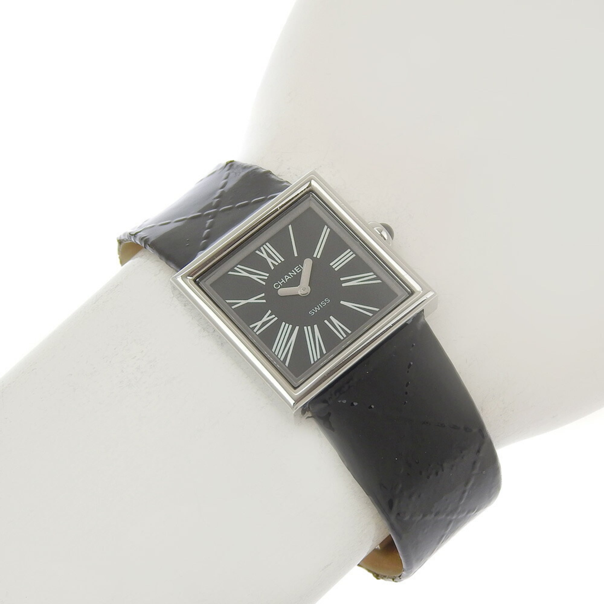 Montre pour femme Chanel Mademoiselle H0525, cadran Noir acier inoxydable et cuir émailléQuartz 23 mm