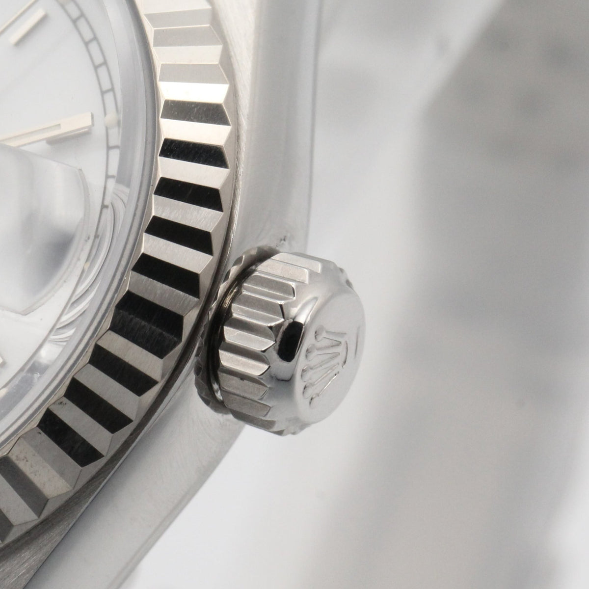 Rolex Datejust T-series 18K 69174 White Dial 26mm Watch