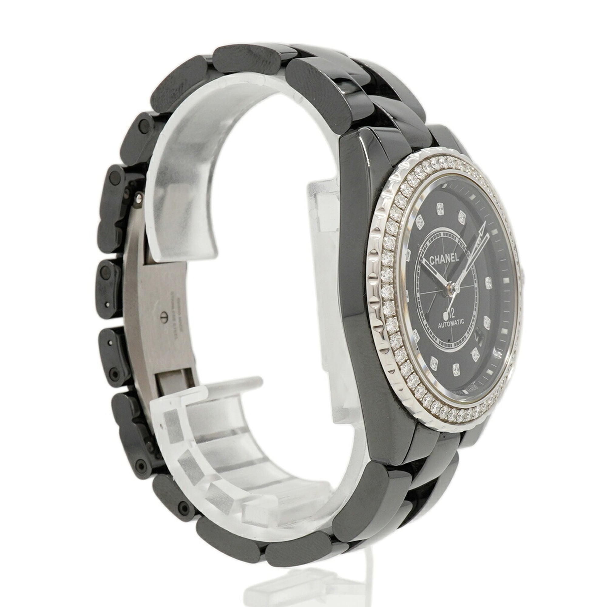 Montre Chanel J12 Calibre 12.1, lunette sertie de diamants, référence H6526 Noir, cadran 39mm