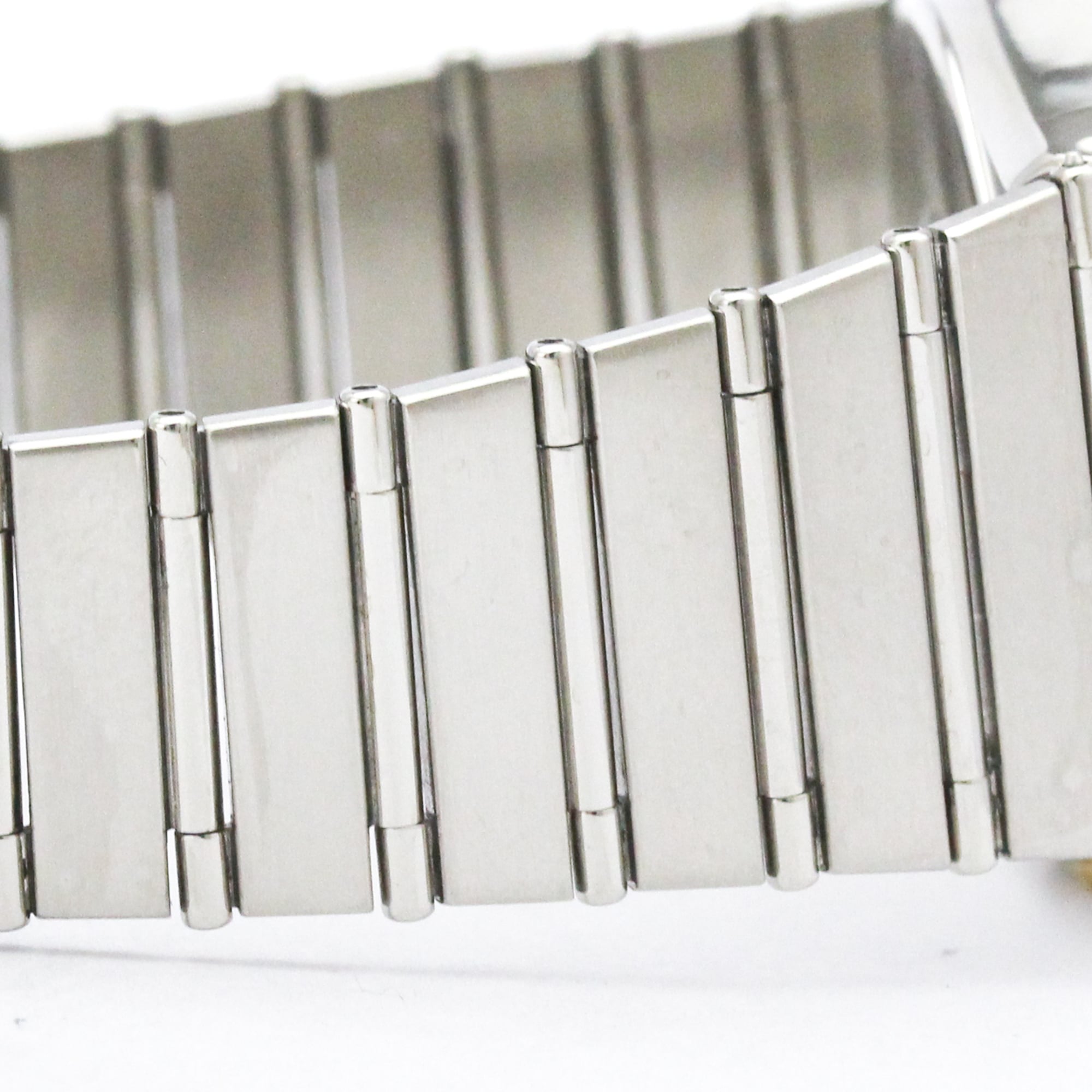Omega Constellation 3.961.070 White Dial 33mm Watch