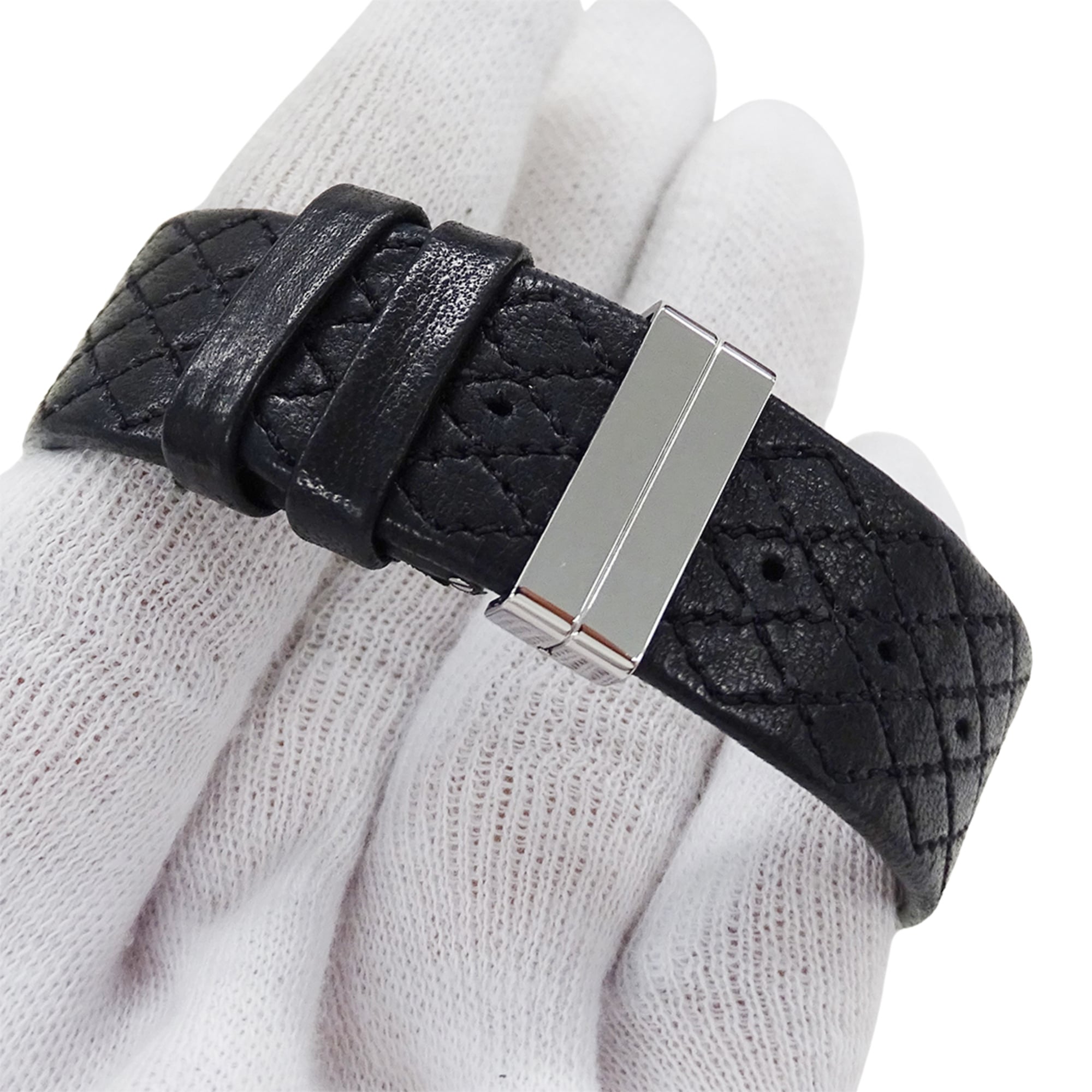 Chanel Matelassé H0009 Schwarz Zifferblatt 19 mm Uhr