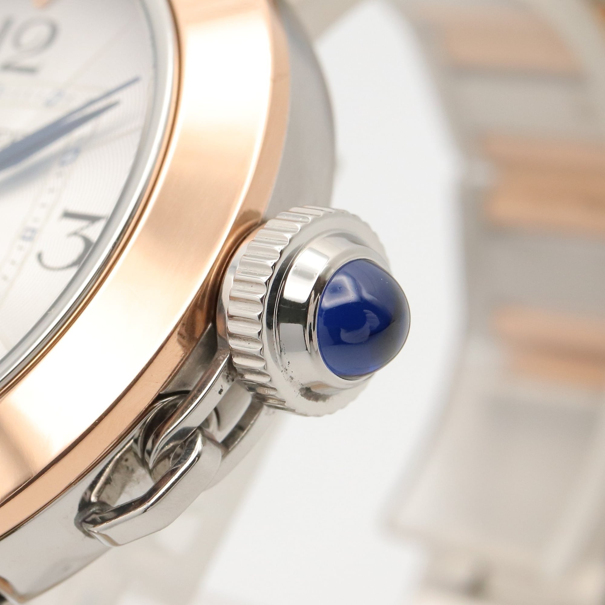 Cartier Pasha de Uhr, 18 Karat Roségold (PG) und Edelstahl, Herrengröße, Silber, W2PA0008