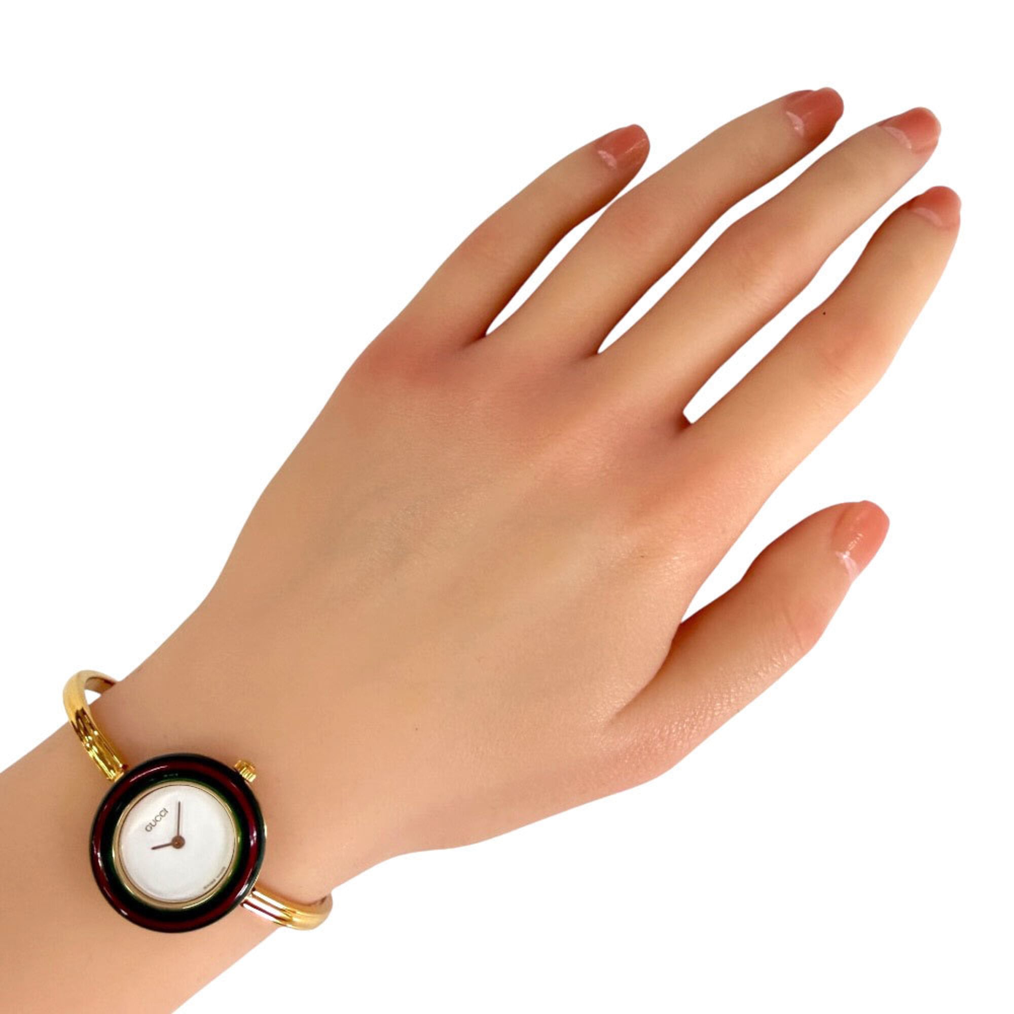Gucci GP 11 11/12.2 White Dial Gold plated 25mm Watch