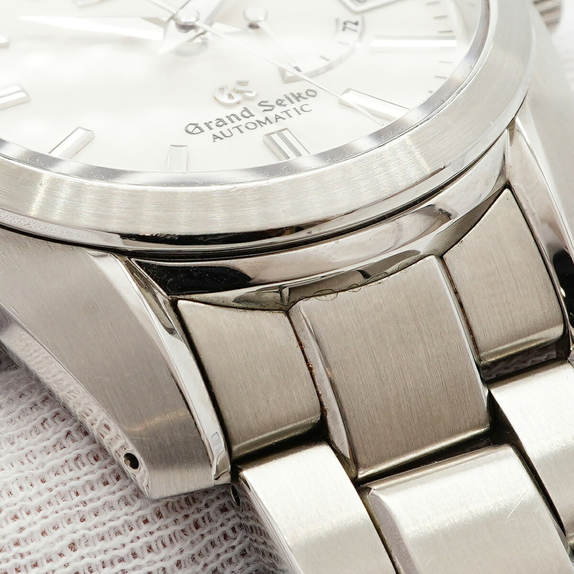 Grand Seiko Grand SGBL001/9S67-00A0 White Dial 38mm Watch