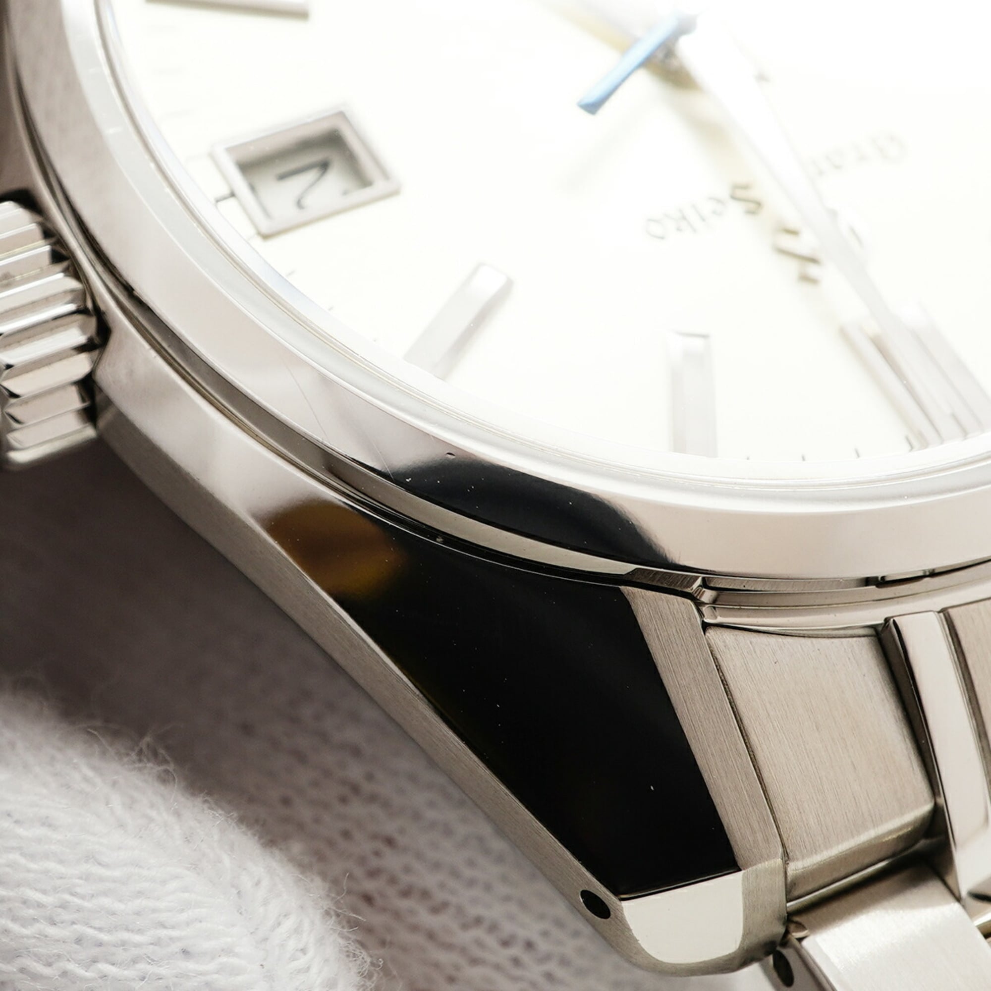 Grand Seiko Spring Drive SBGA373/9R65-0CV0 Silver Dial 40mm Watch