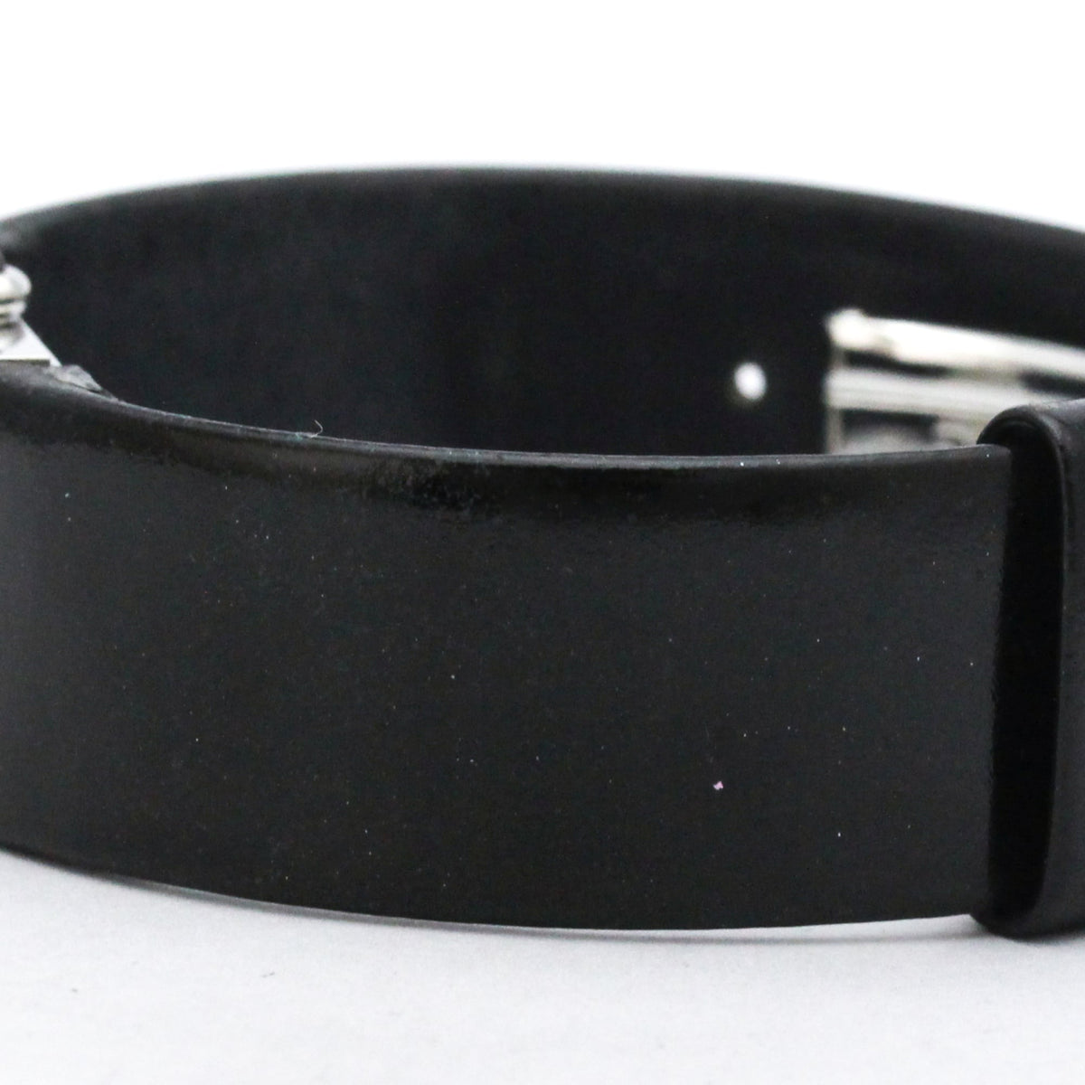 Chanel Matelasse H0116 Schwarz Zifferblatt 19 mm Uhr