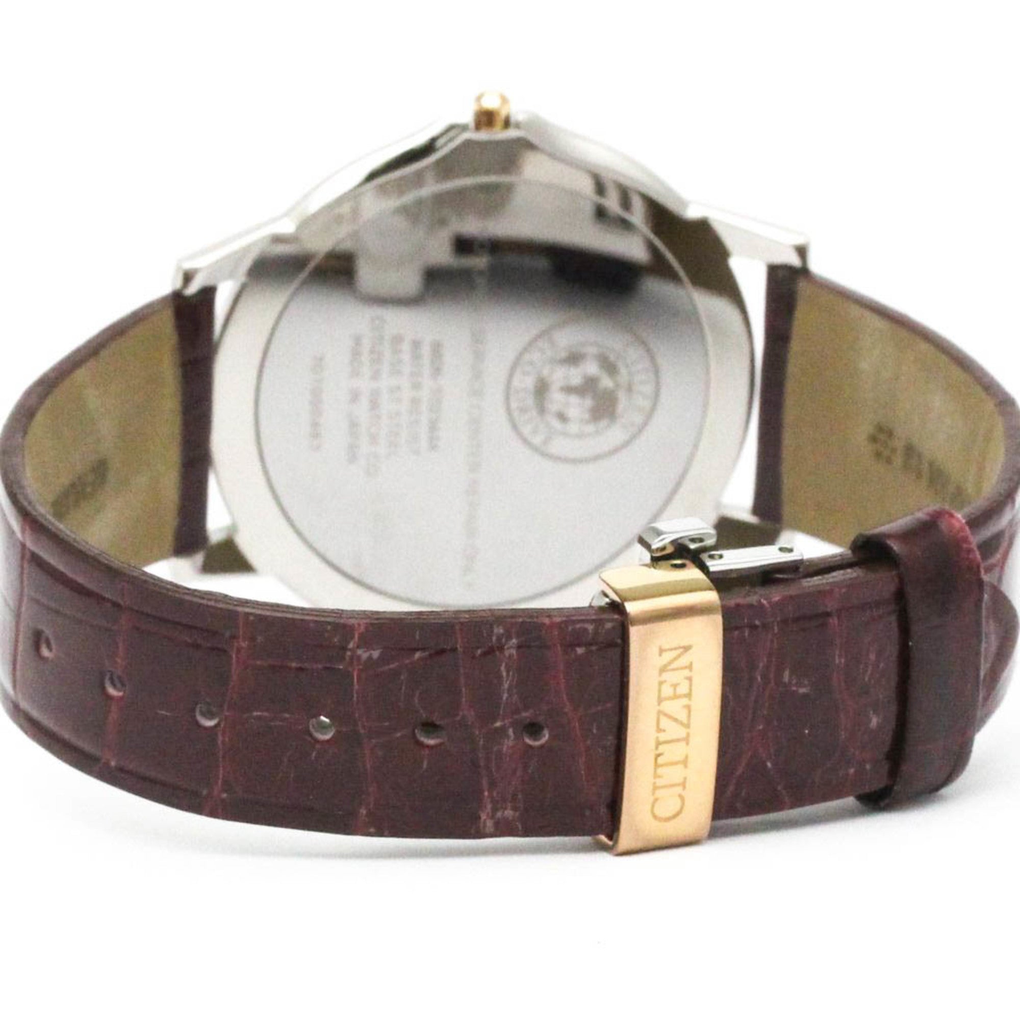 CITIZEN Eco-Drive Solar Herrenuhr aus Edelstahl AR5026-05A, neuwertig