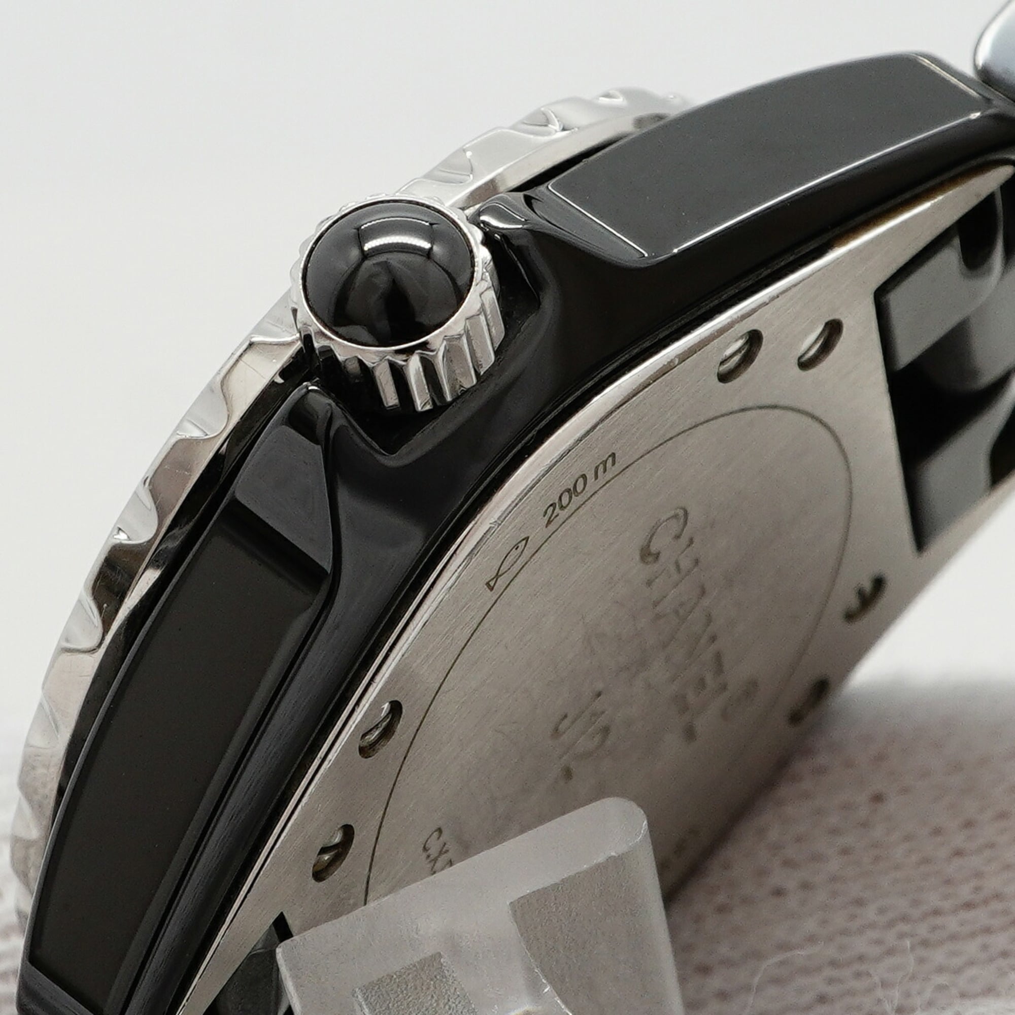 Chanel J12 H0682 Black Dial Ceramic 34mm Watch