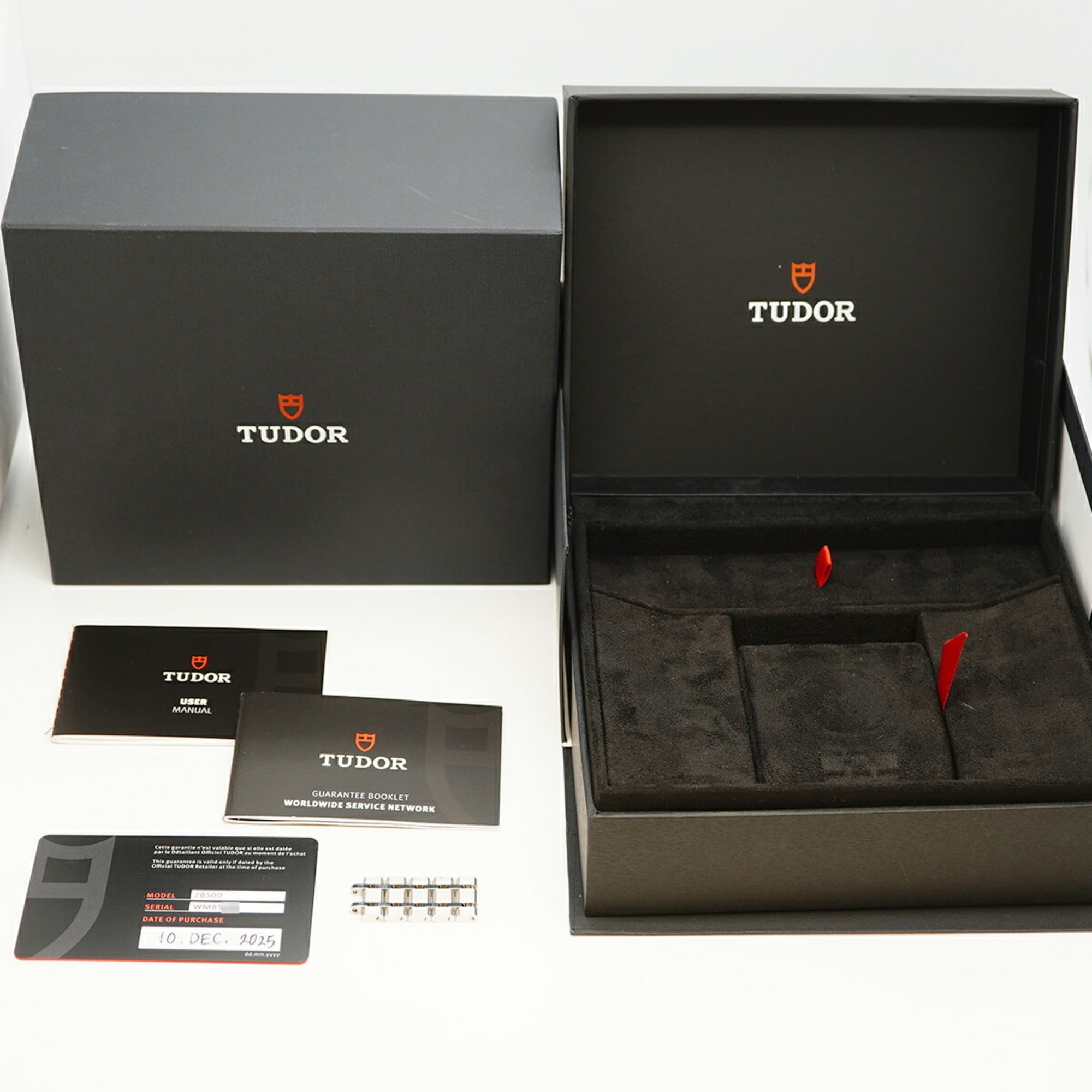 Tudor Royal 28500 Silver Dial Men's Watch