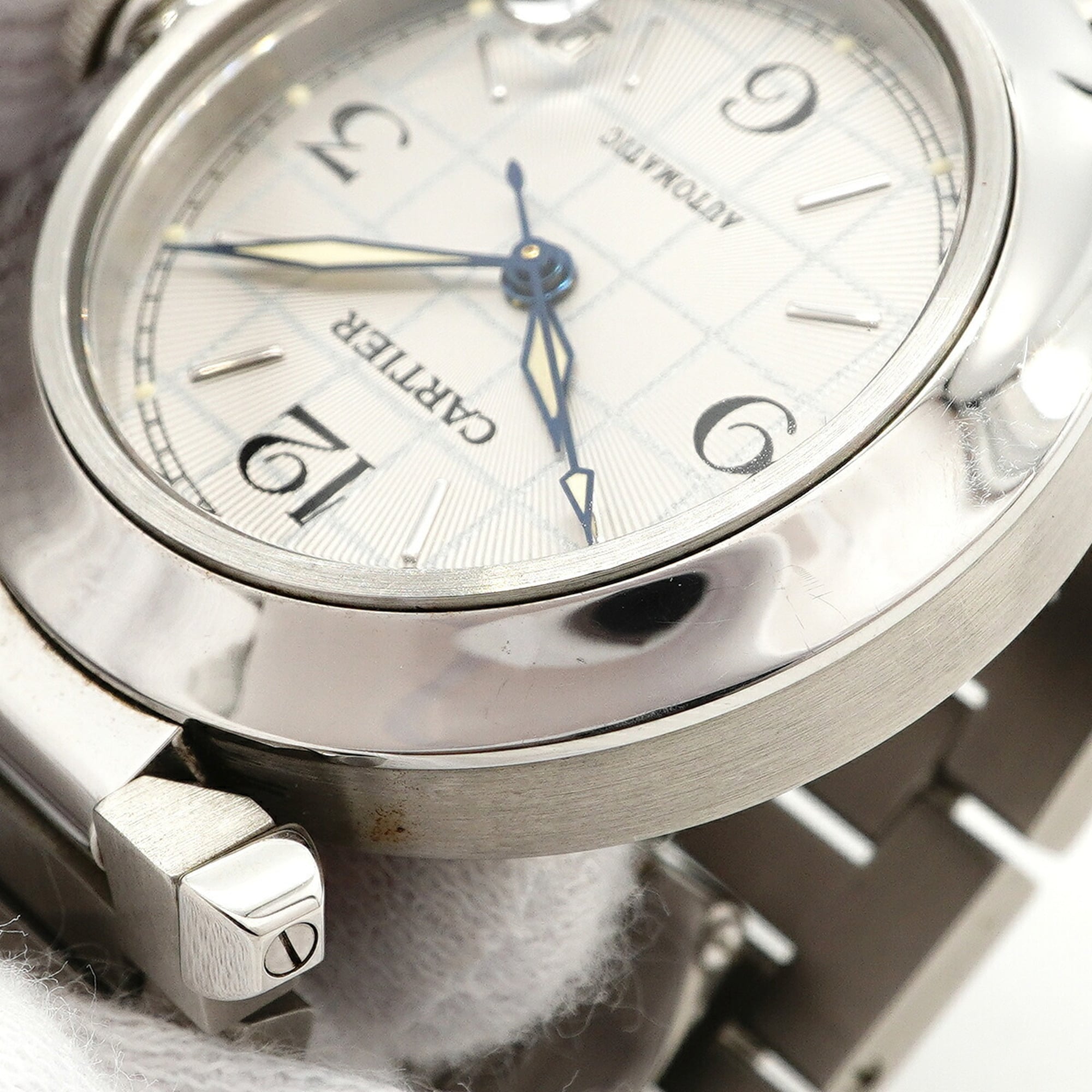 Cartier Pasha C W31023M7 Silver Dial (Boys' Size)