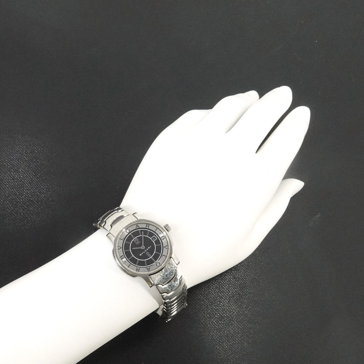 Bvlgari Bulgari BVLGARI Solo Tempo ST29S horloge met zwarte wijzerplaat, 29 mm
